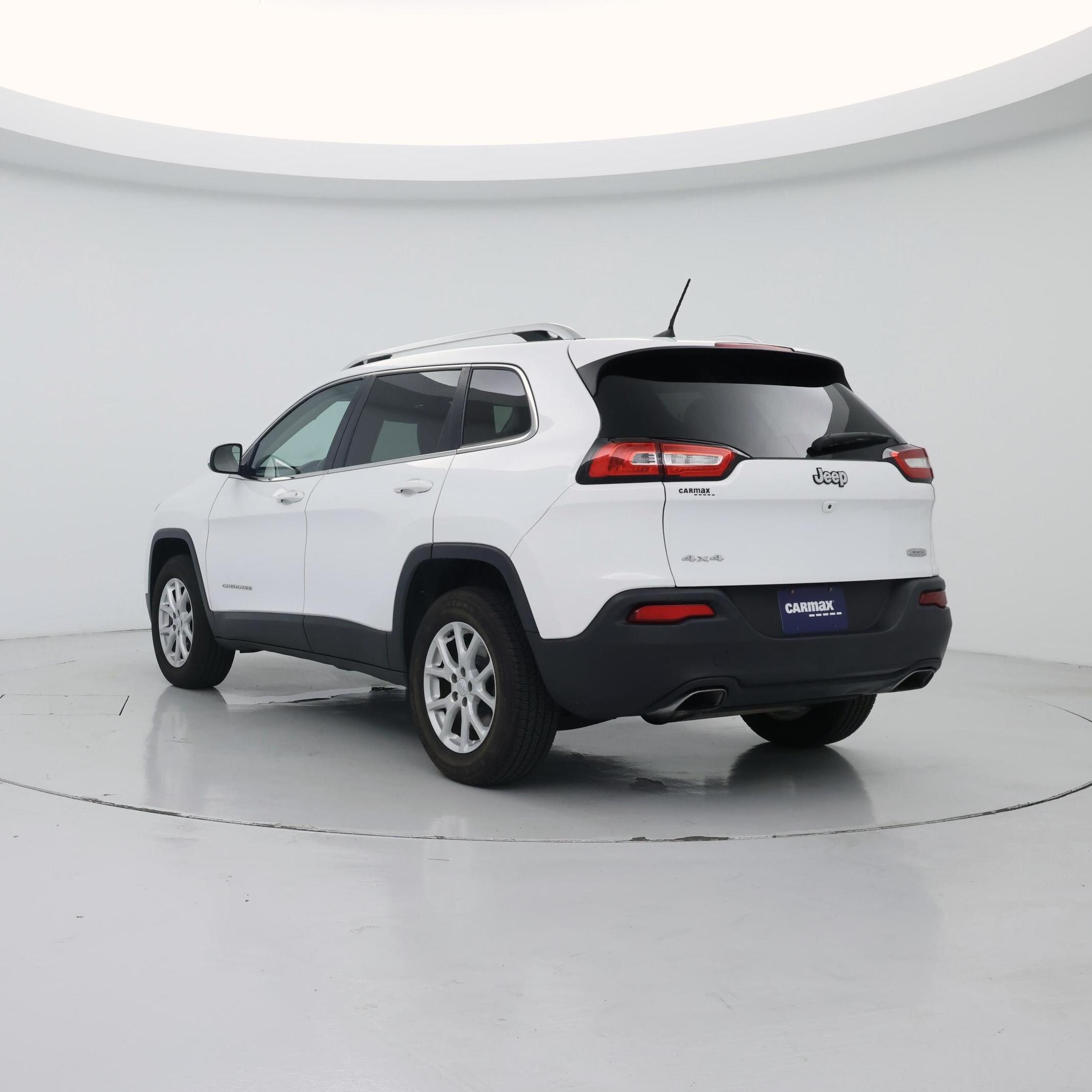 Thumbnail: 2017 Jeep Cherokee - 2