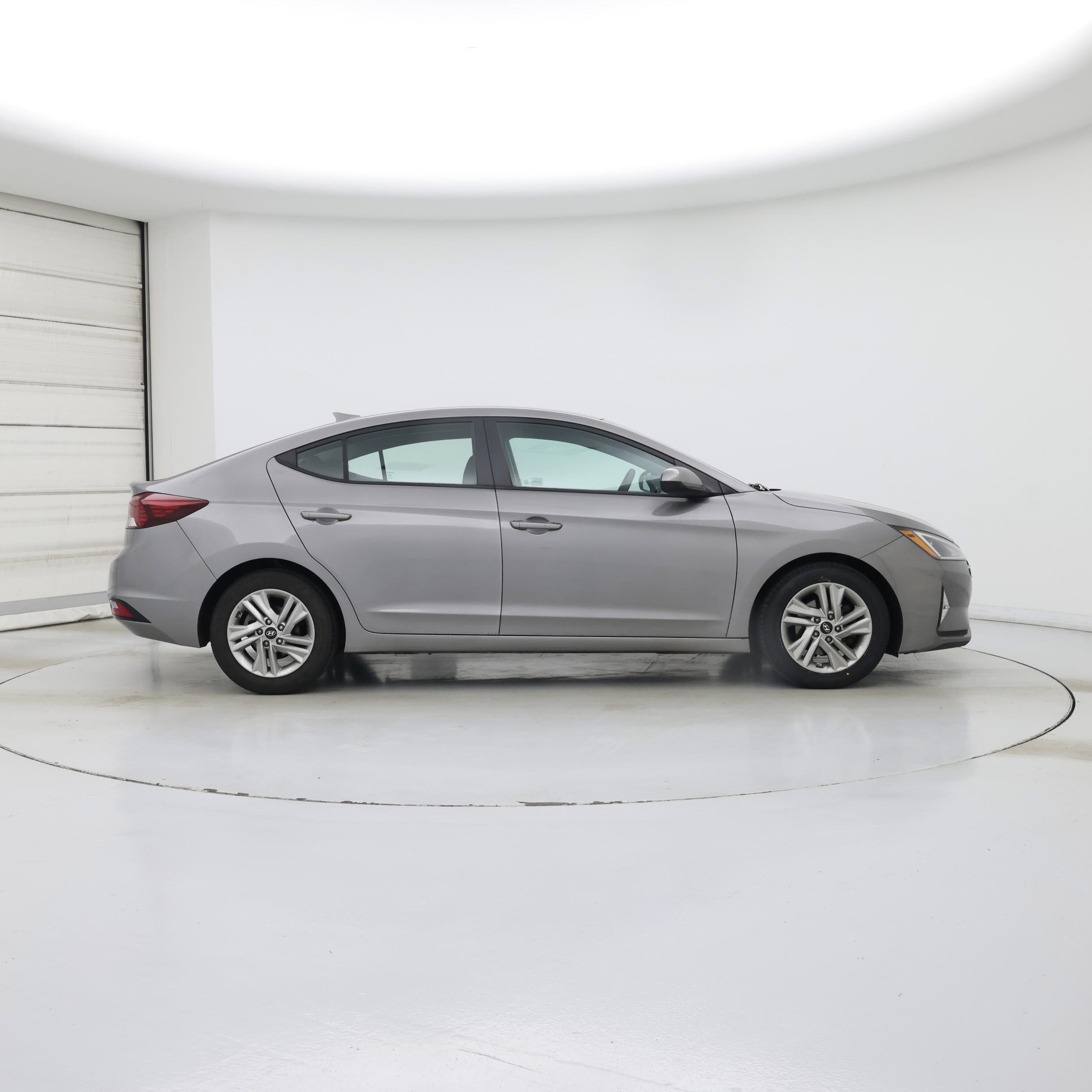 Thumbnail: 2020 Hyundai Elantra - 7