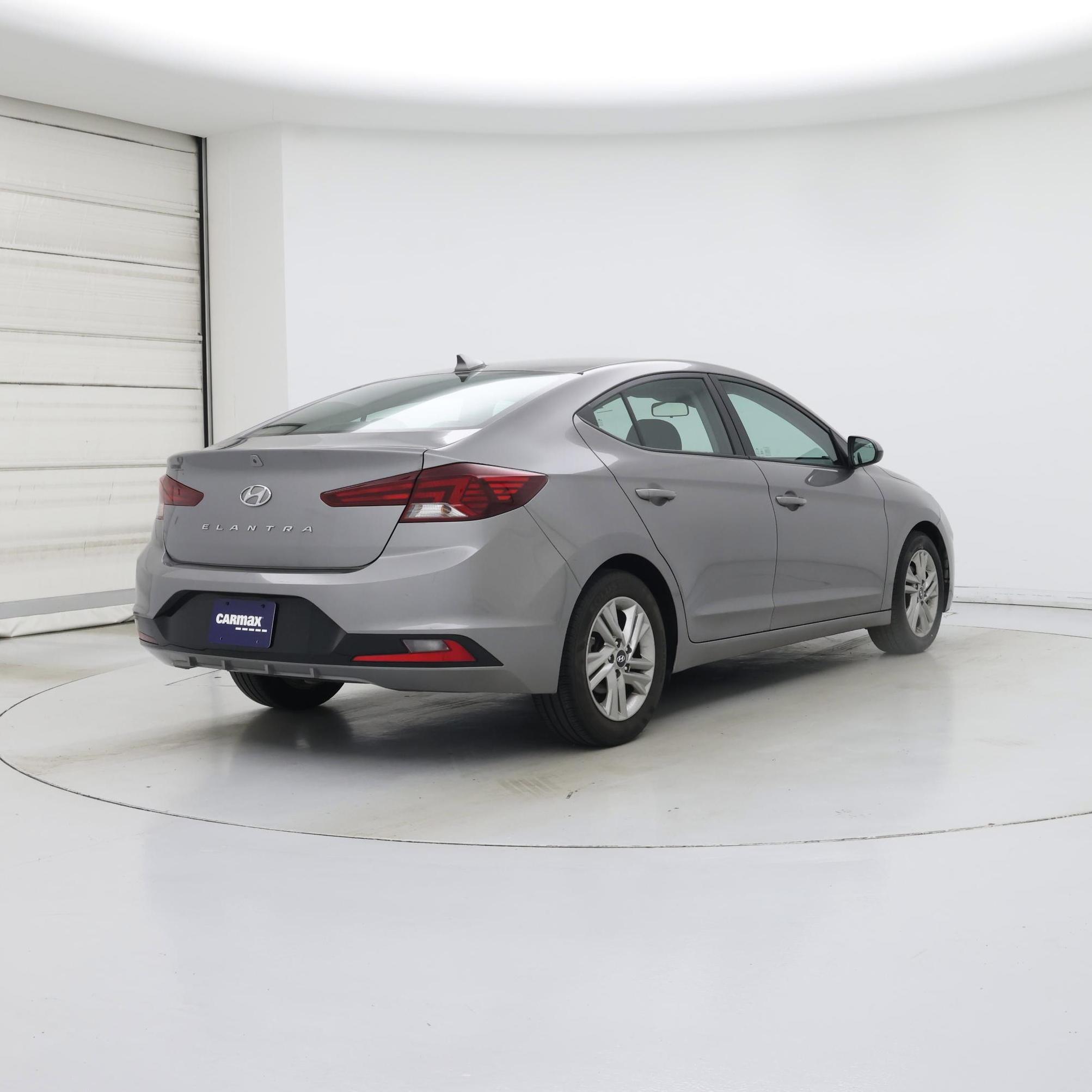 Thumbnail: 2020 Hyundai Elantra - 8