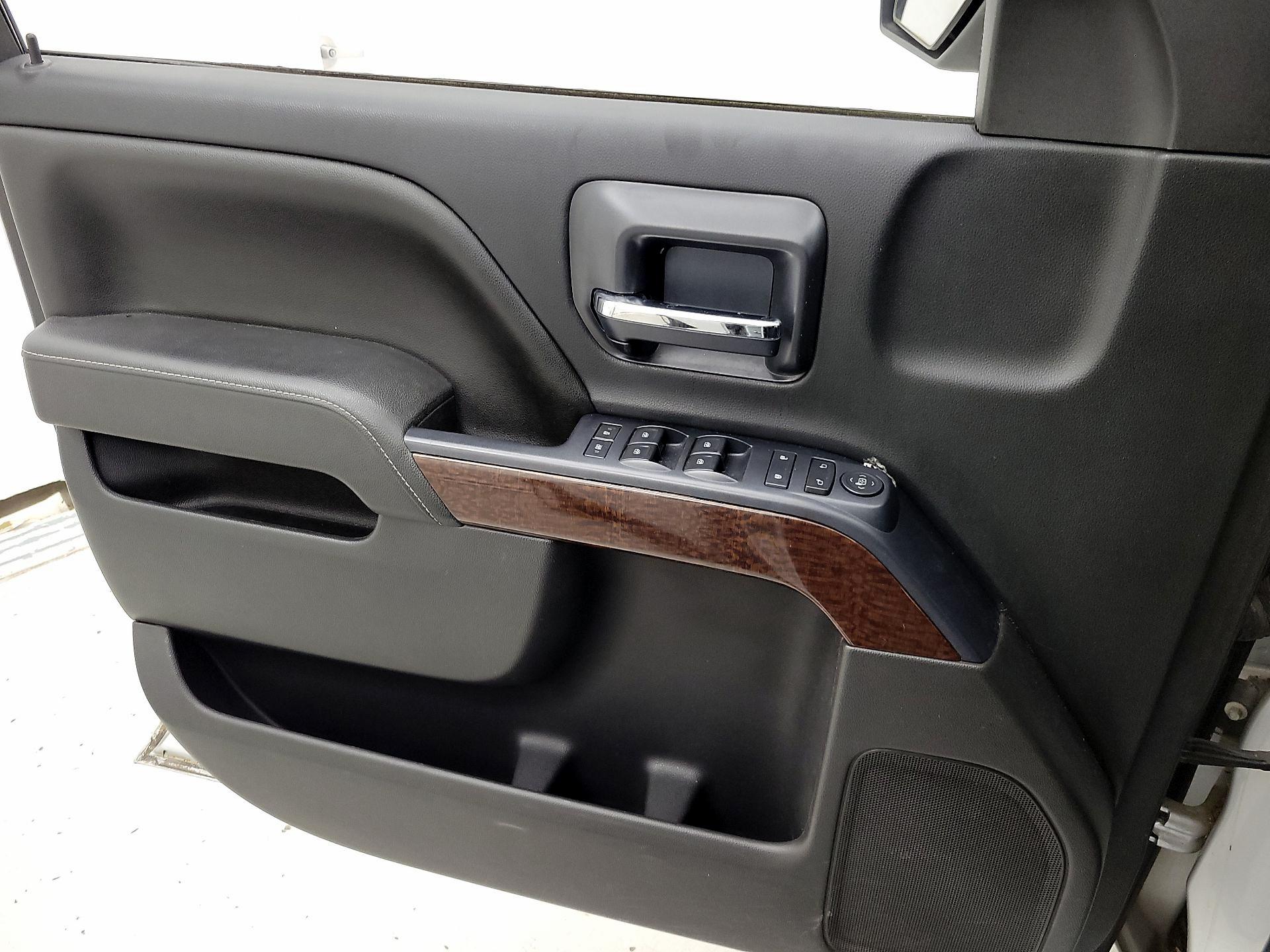 Thumbnail: 2016 GMC Sierra 1500 - 12