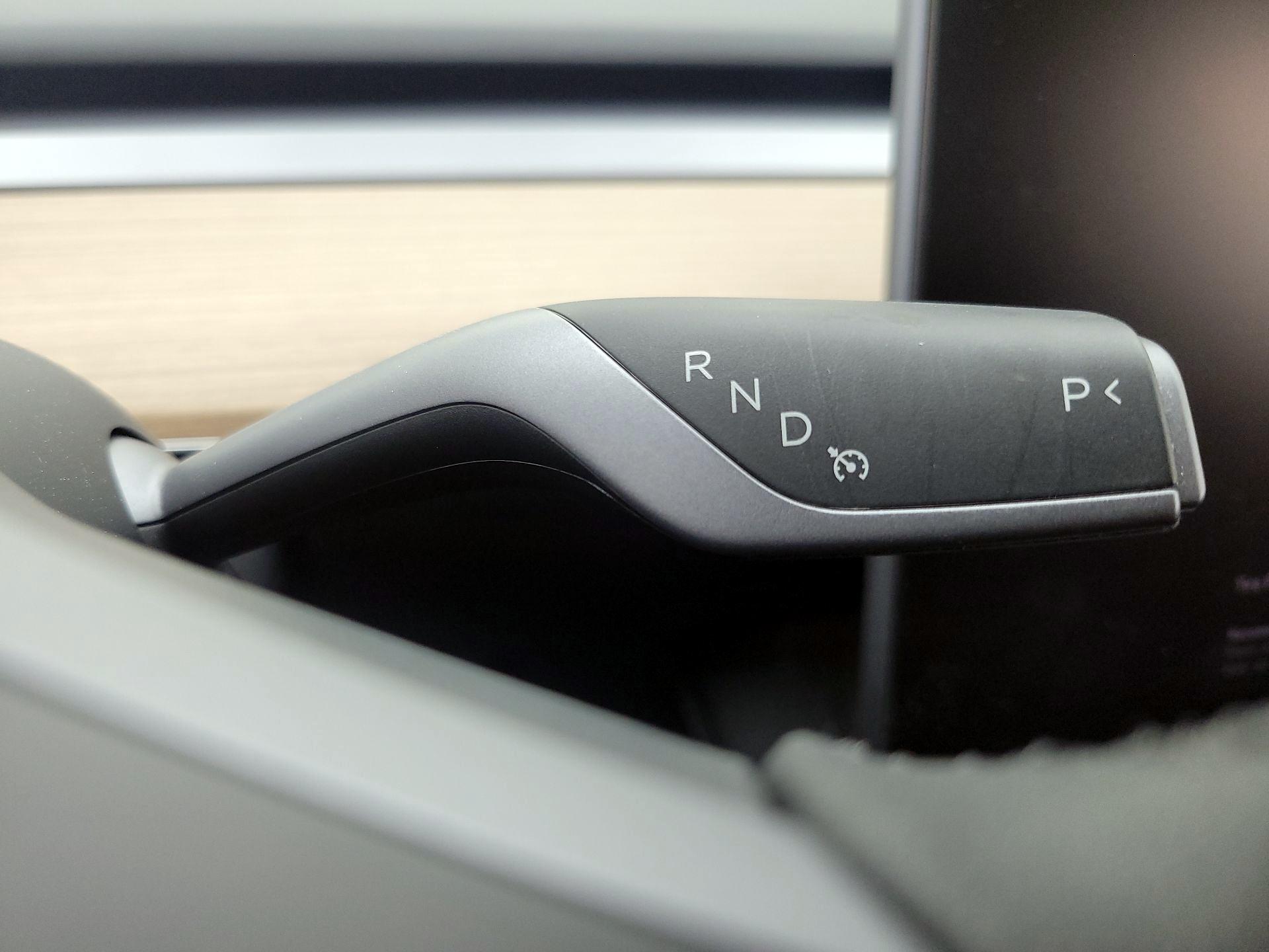 Thumbnail: 2023 Tesla Model 3 - 17