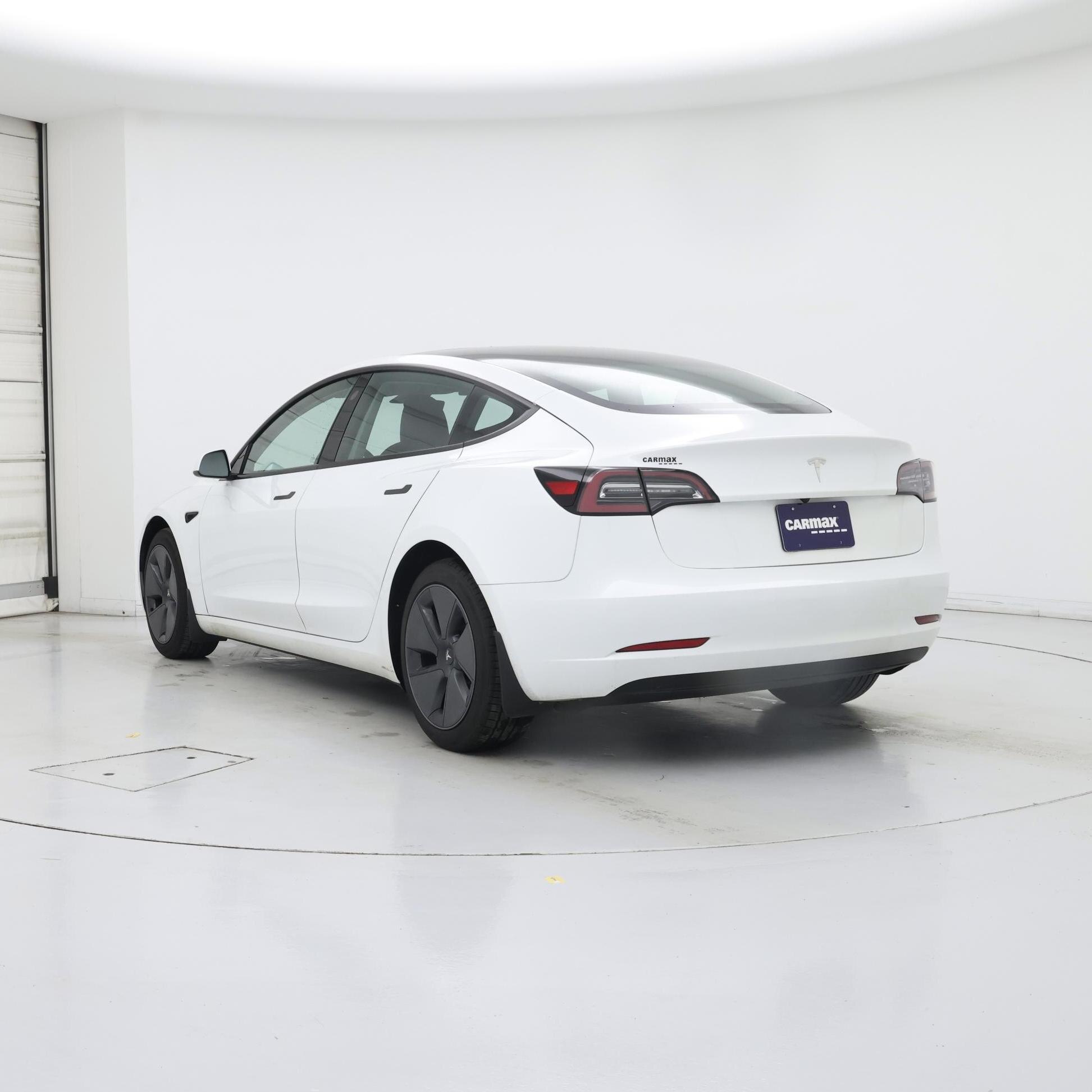 Thumbnail: 2023 Tesla Model 3 - 2