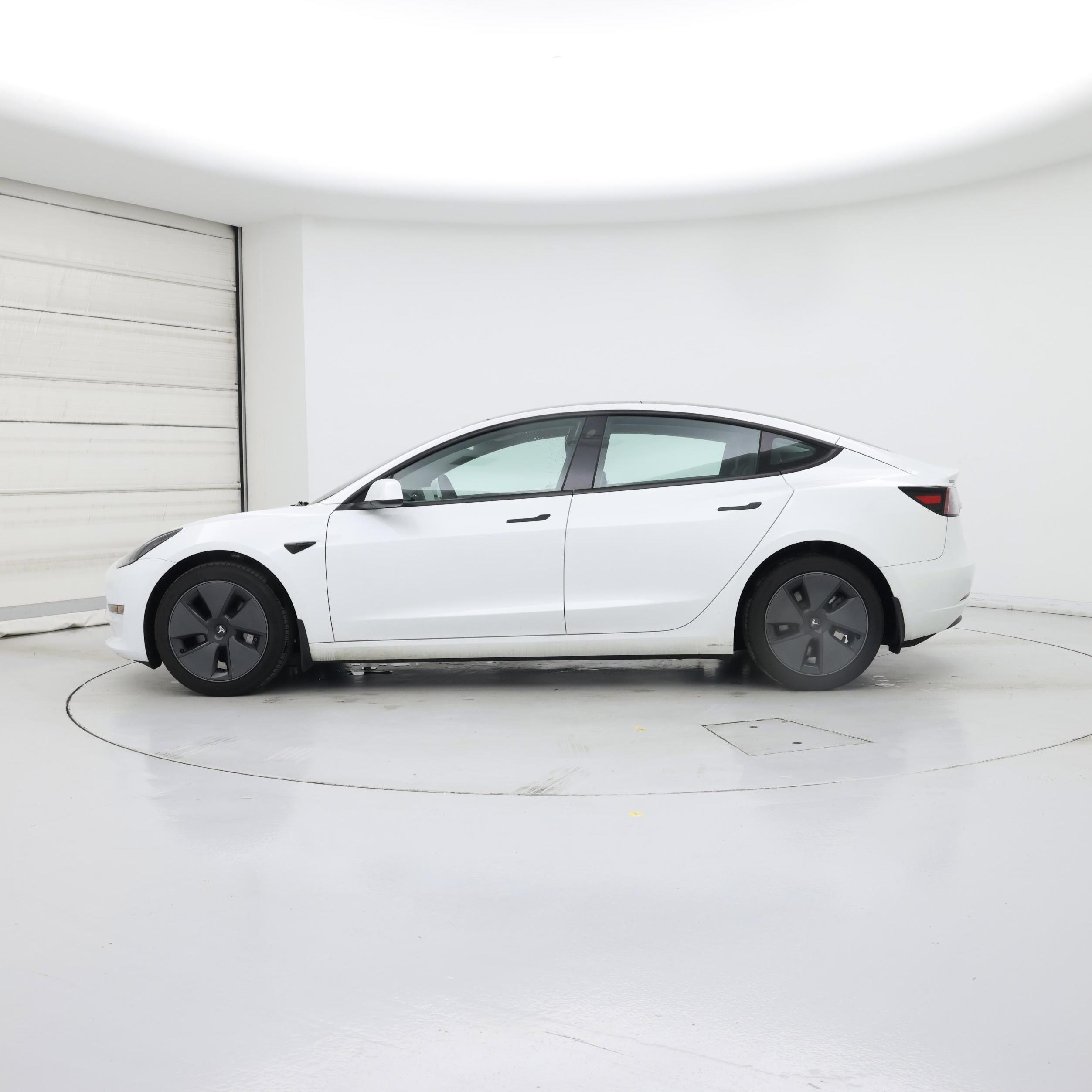 Thumbnail: 2023 Tesla Model 3 - 3