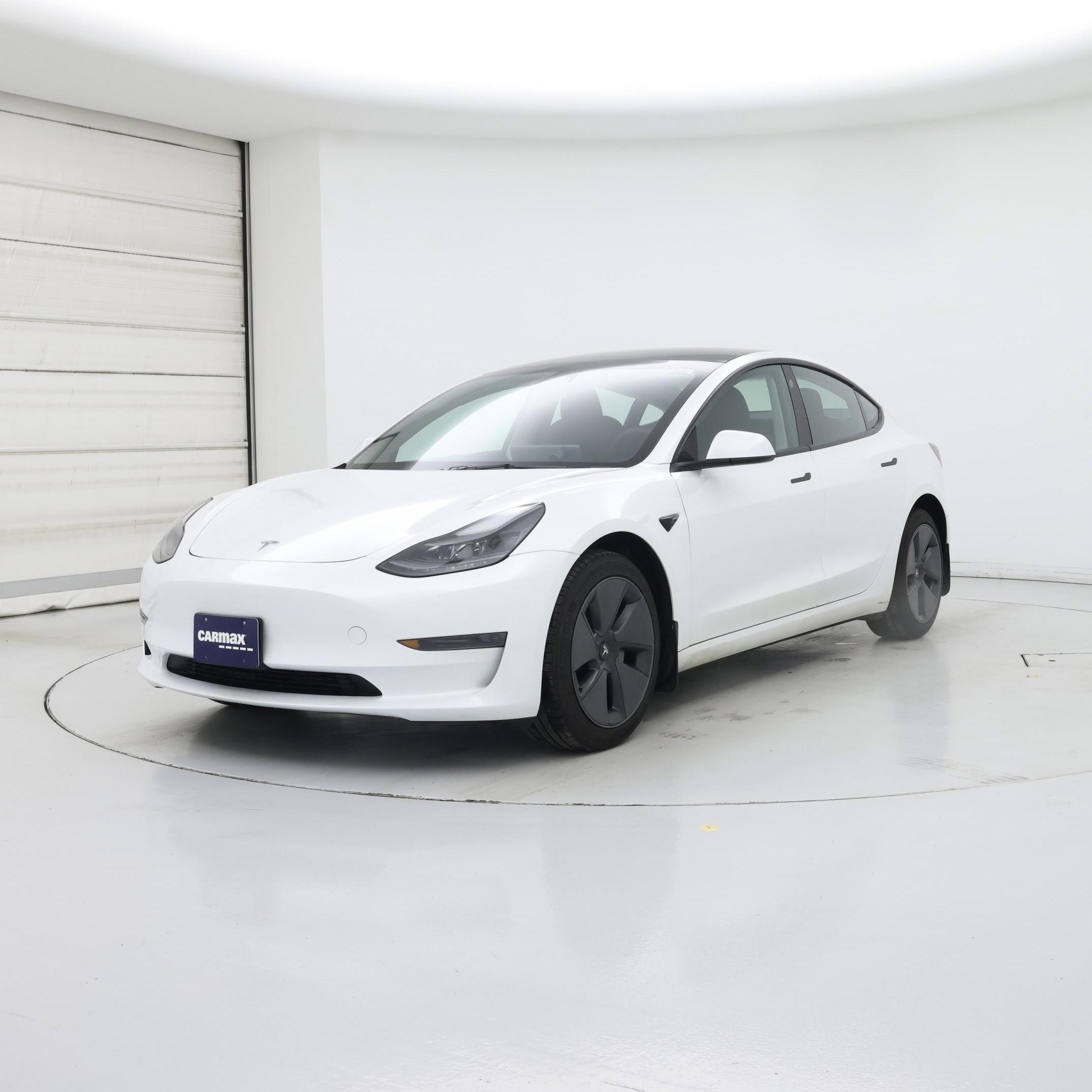 Thumbnail: 2023 Tesla Model 3 - 4