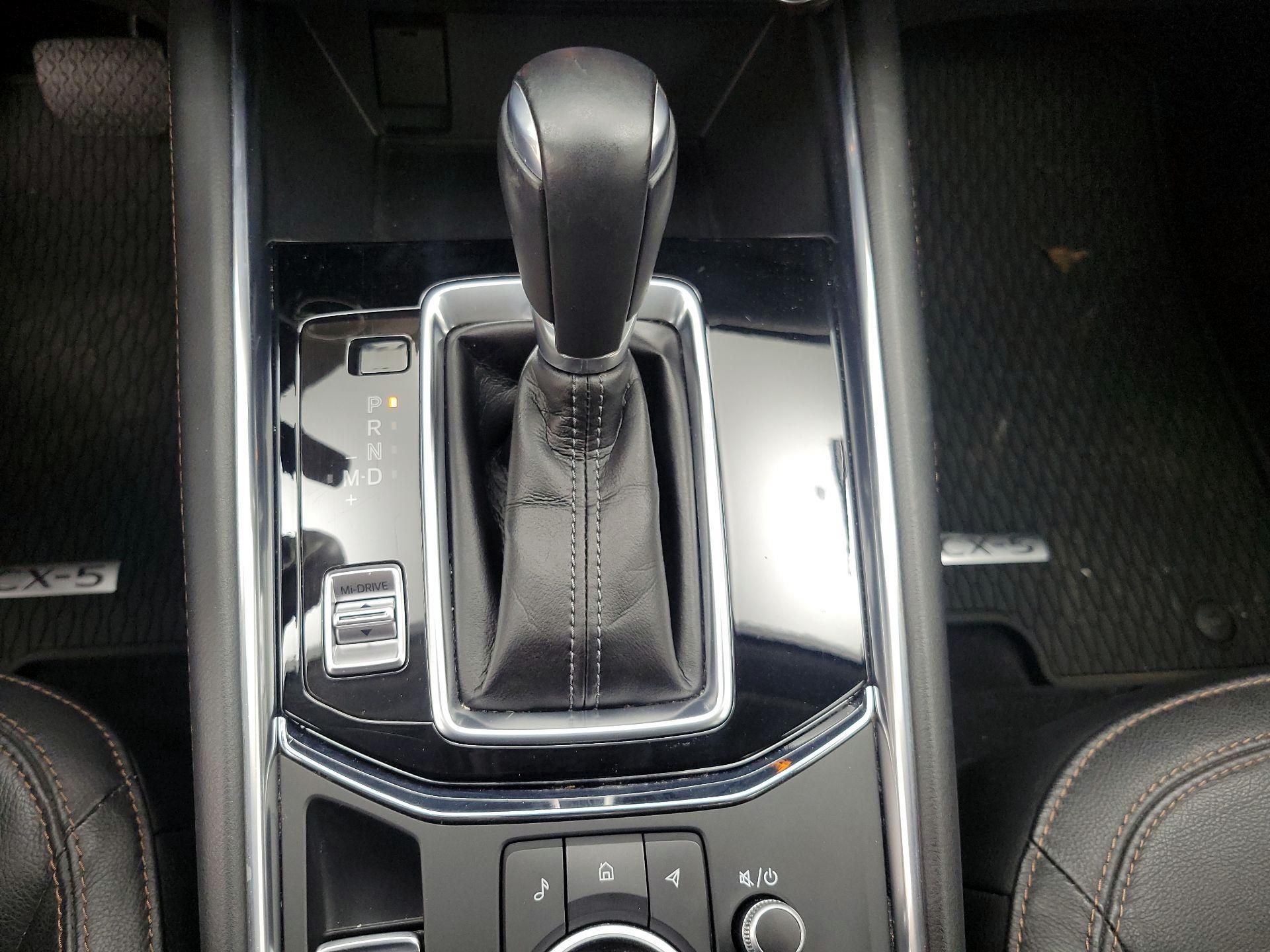 Thumbnail: 2022 Mazda CX-5 - 17