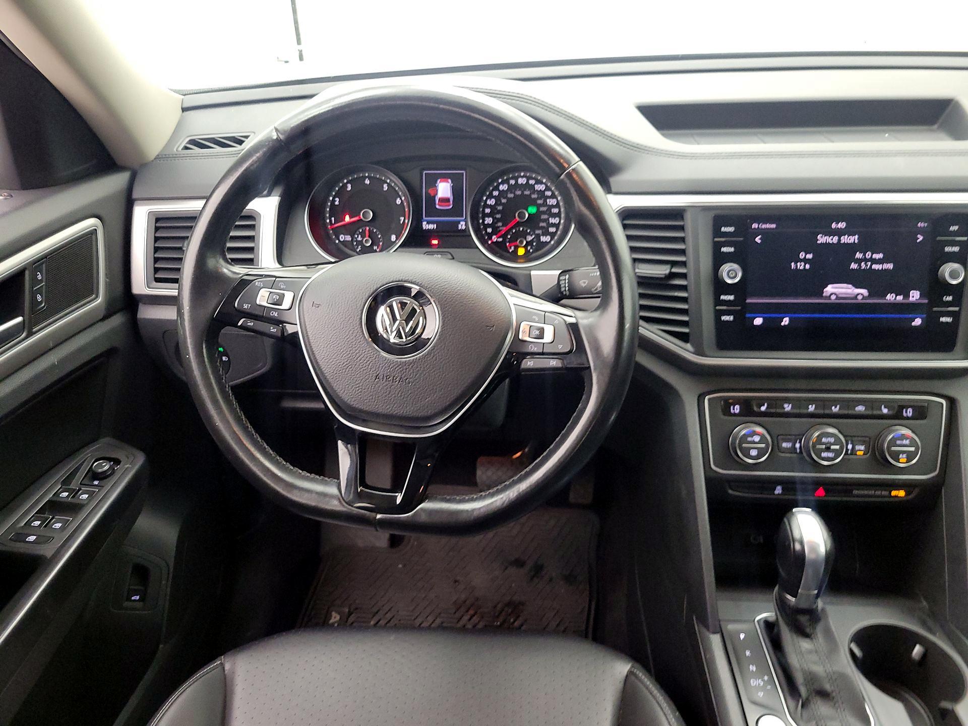 Thumbnail: 2018 Volkswagen Atlas - 10