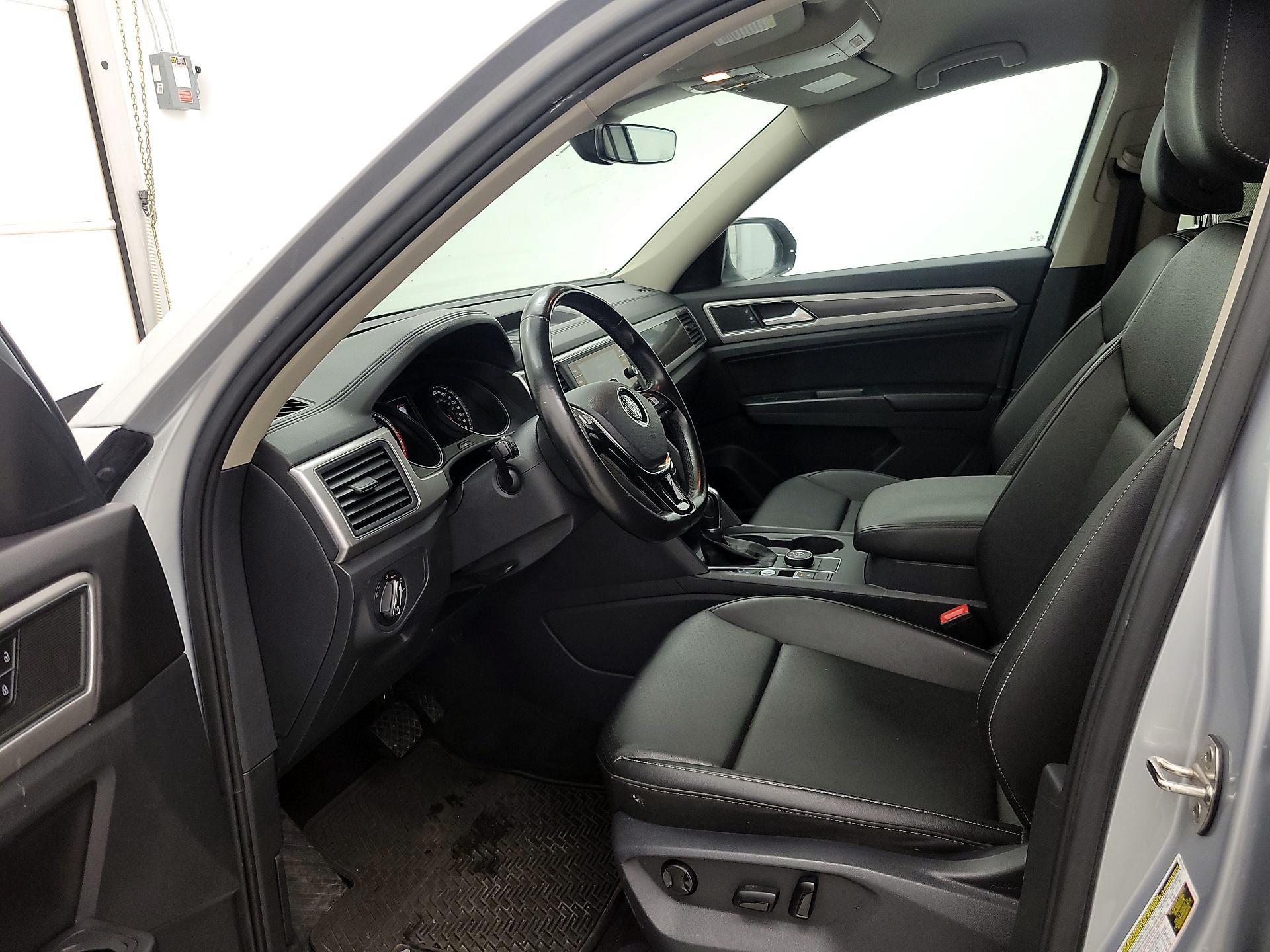 Thumbnail: 2018 Volkswagen Atlas - 11