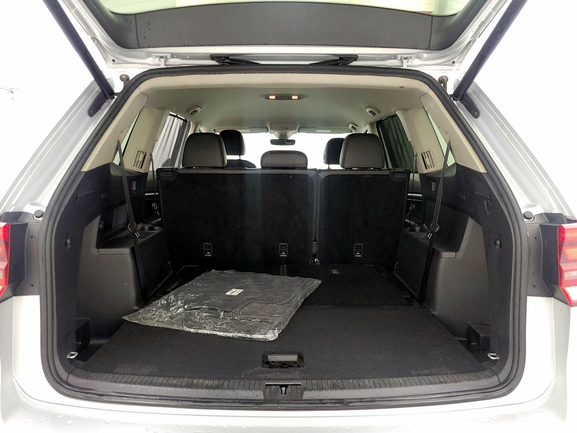 Thumbnail: 2018 Volkswagen Atlas - 20