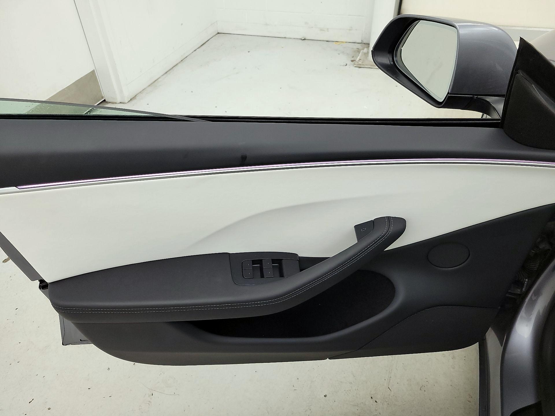 Thumbnail: 2025 Tesla Model 3 - 12