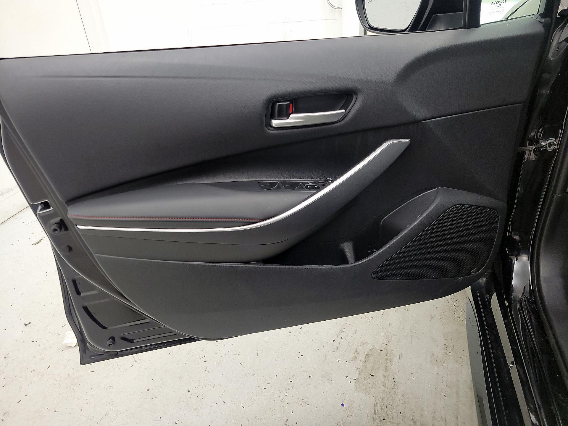 Thumbnail: 2024 Toyota Corolla - 12