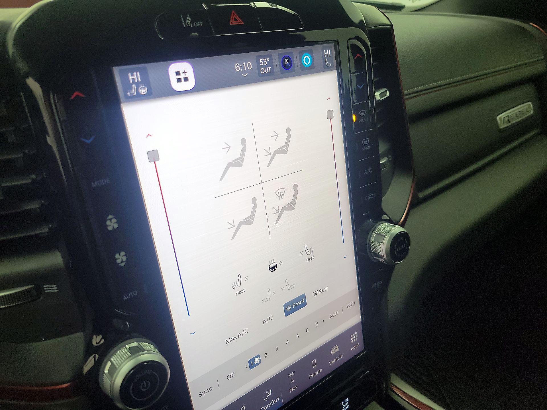 Thumbnail: 2025 RAM 1500 - 17