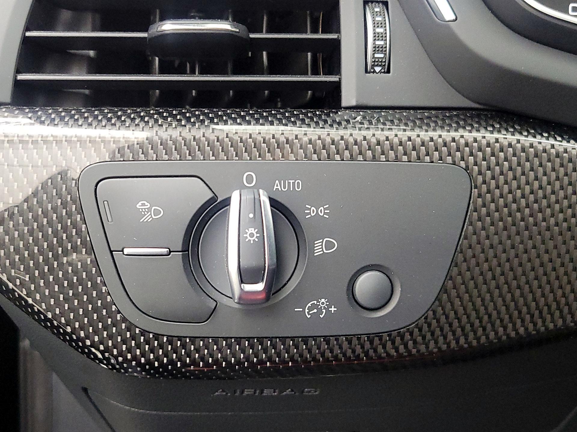 Thumbnail: 2018 Audi S4 - 13