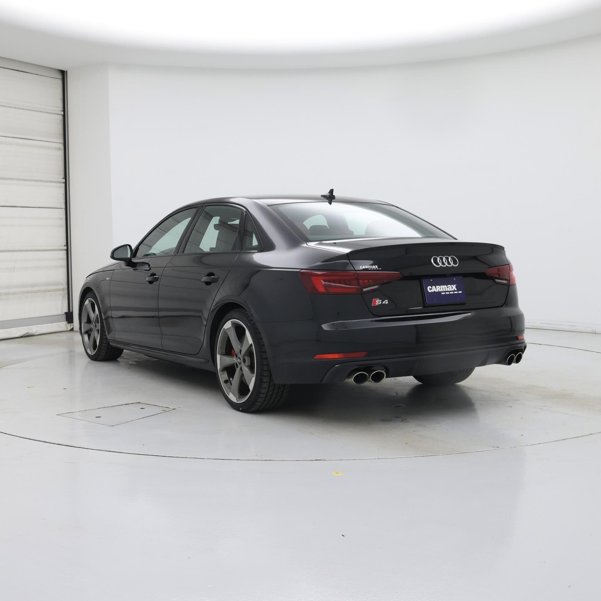 Thumbnail: 2018 Audi S4 - 2