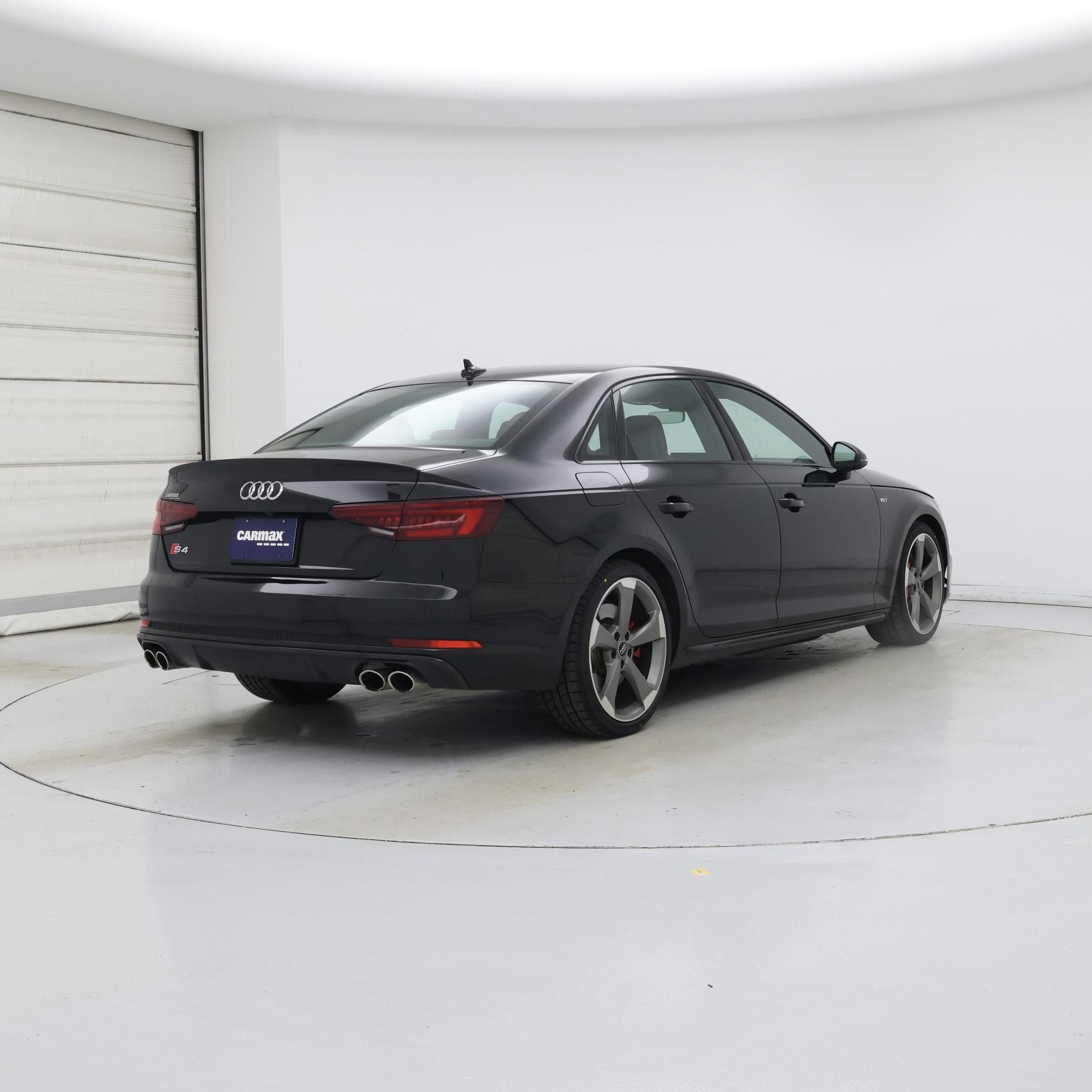 Thumbnail: 2018 Audi S4 - 8