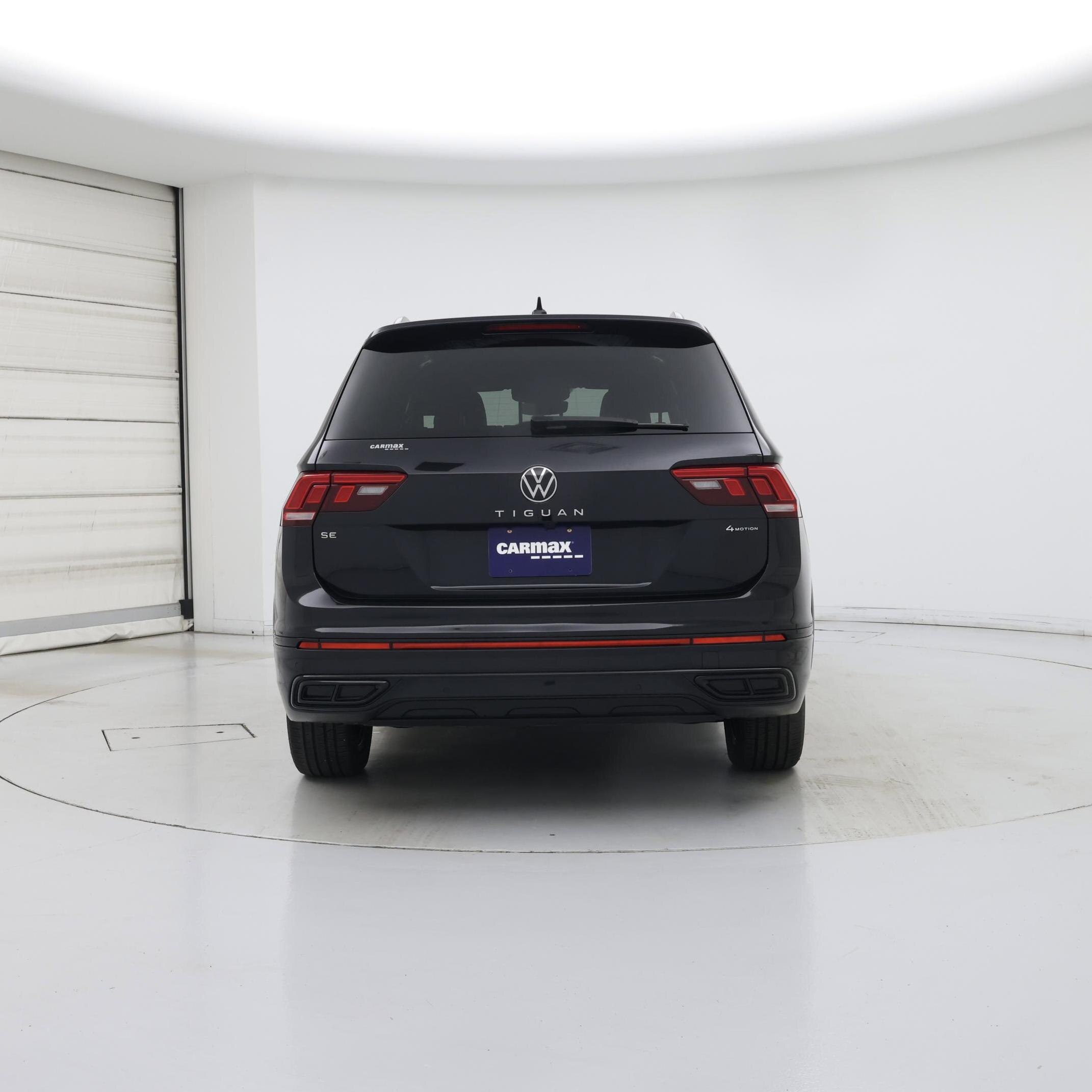 Thumbnail: 2022 Volkswagen Tiguan - 6