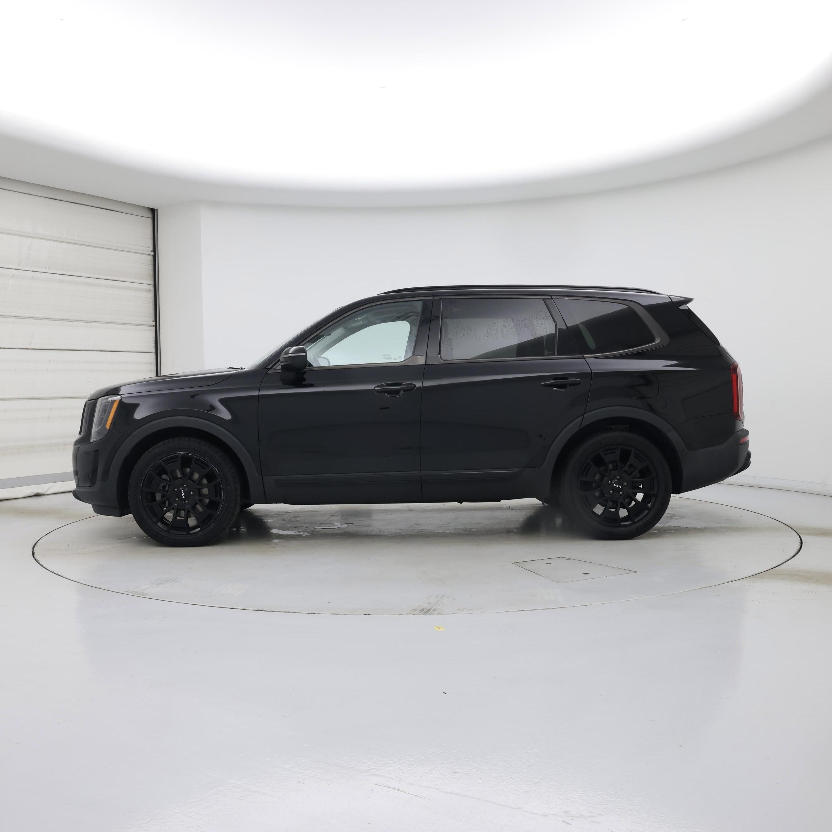 Thumbnail: 2022 Kia Telluride - 3