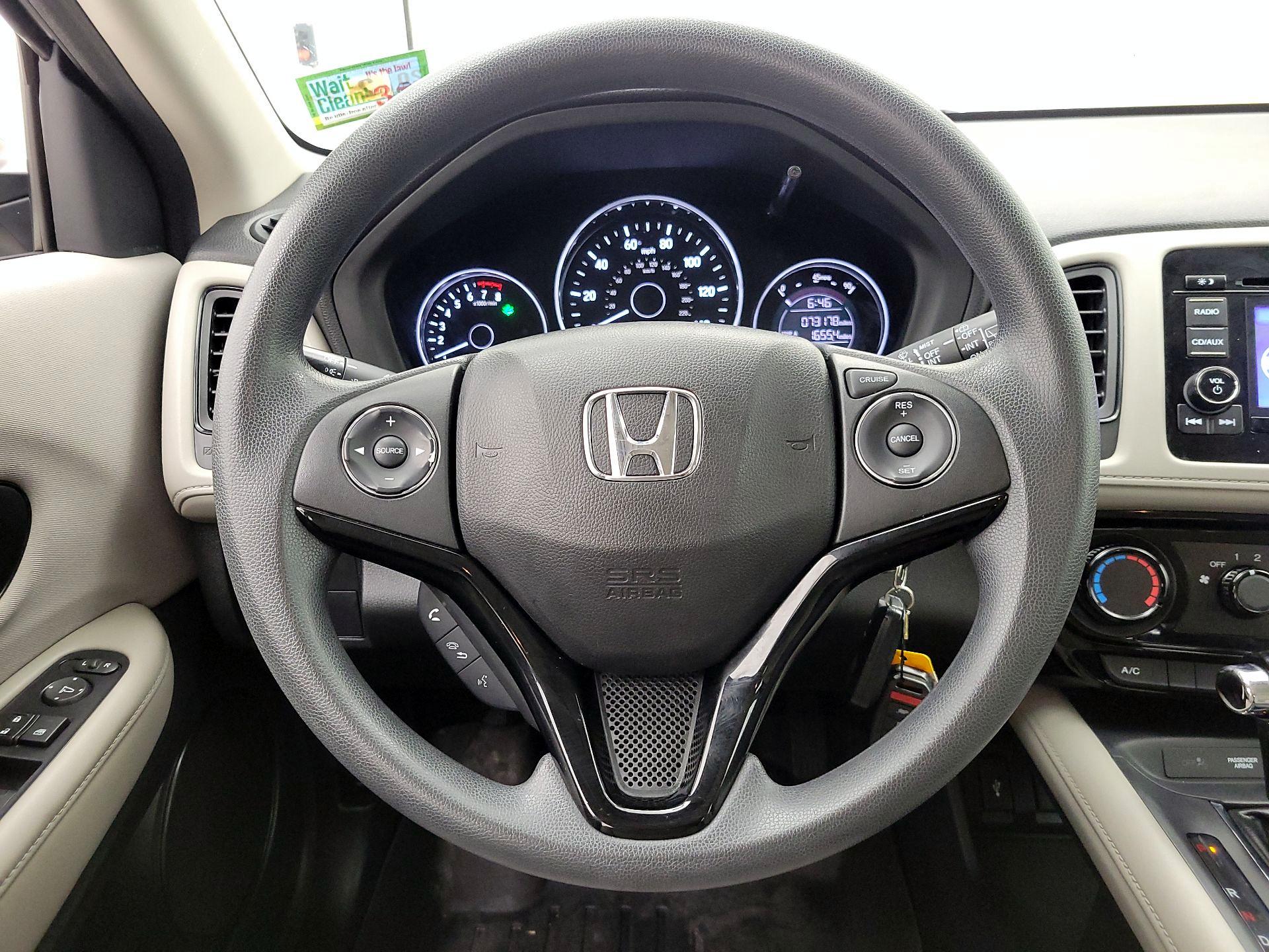 Thumbnail: 2016 Honda HR-V - 10