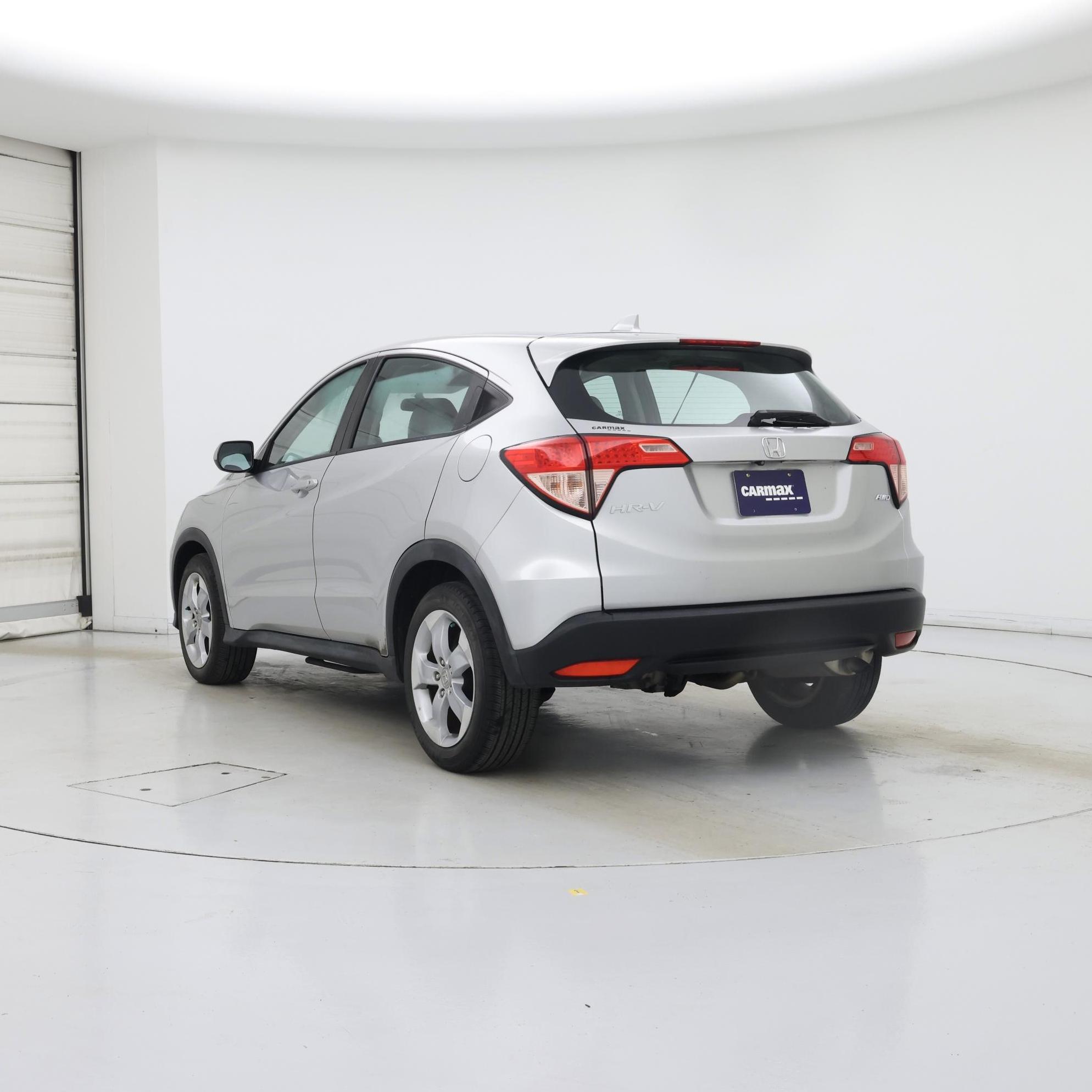 Thumbnail: 2016 Honda HR-V - 2