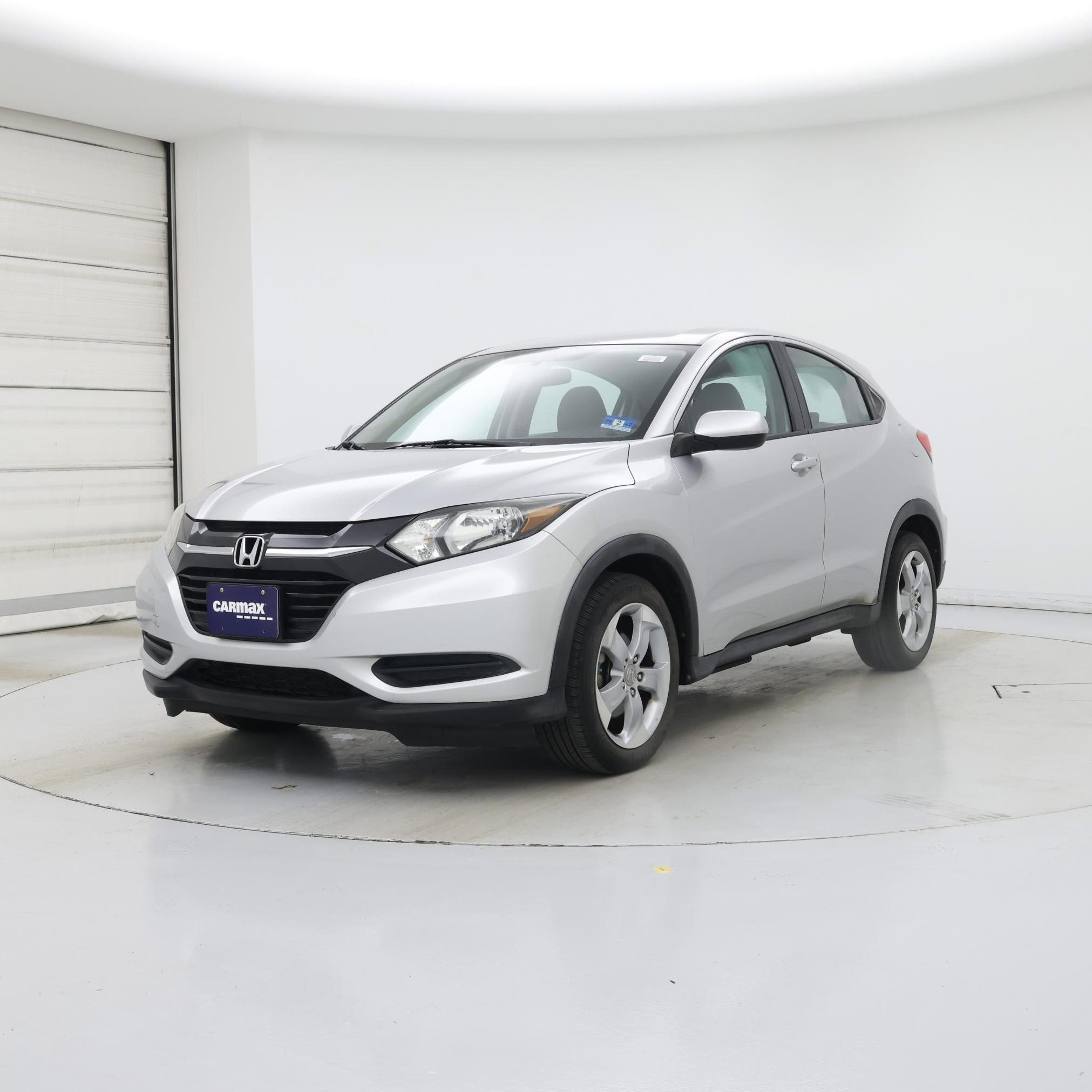 Thumbnail: 2016 Honda HR-V - 4