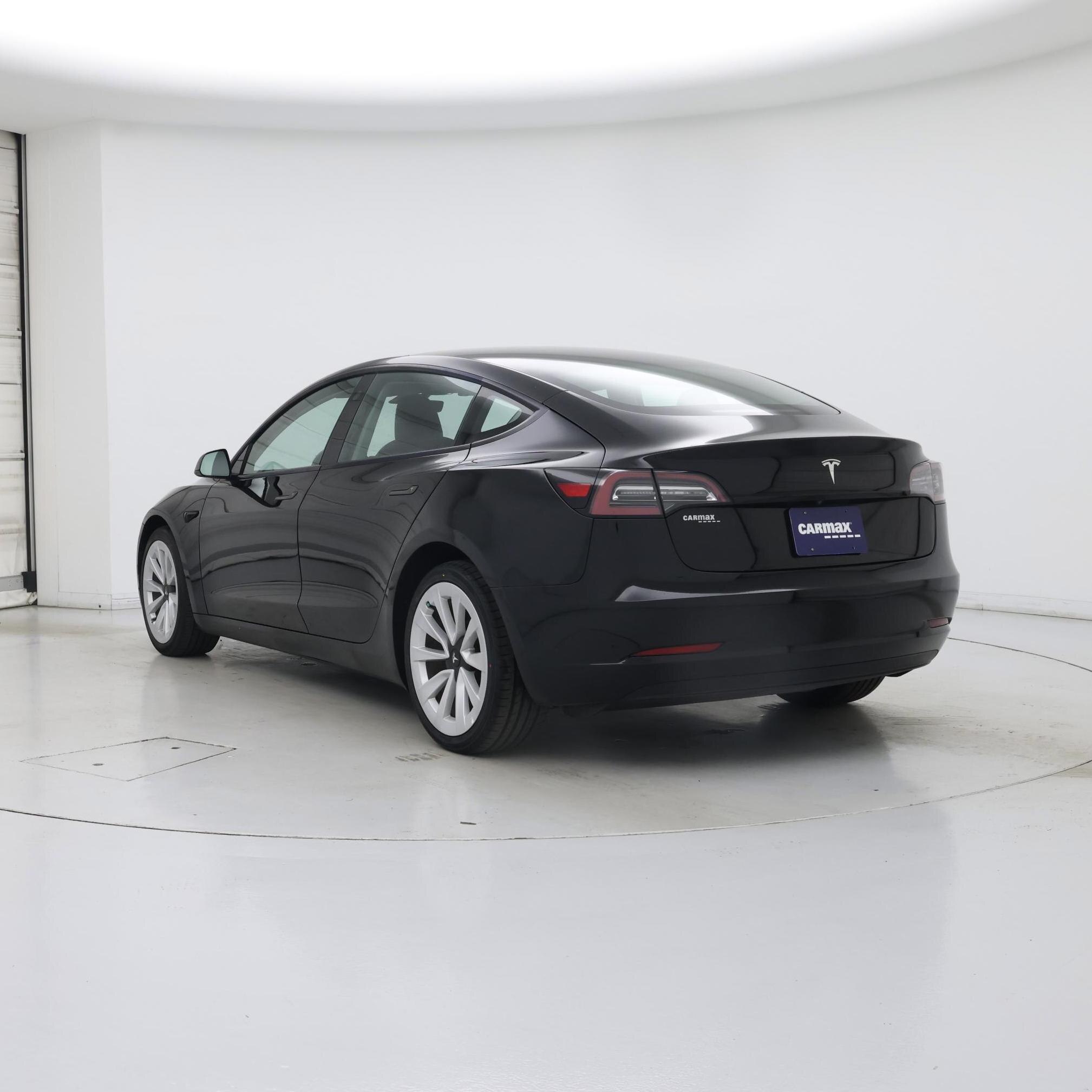 Thumbnail: 2023 Tesla Model 3 - 2