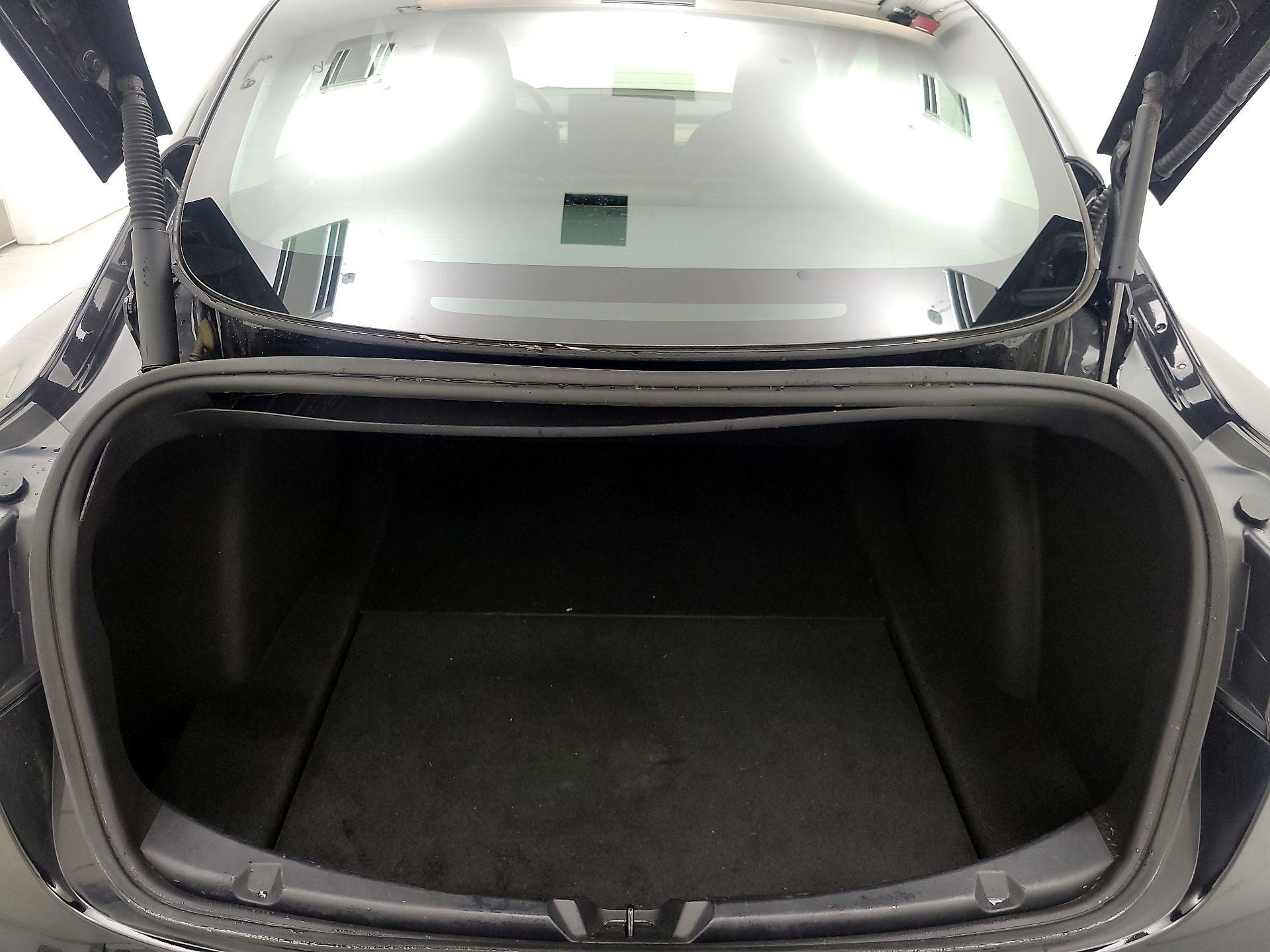 Thumbnail: 2023 Tesla Model 3 - 19