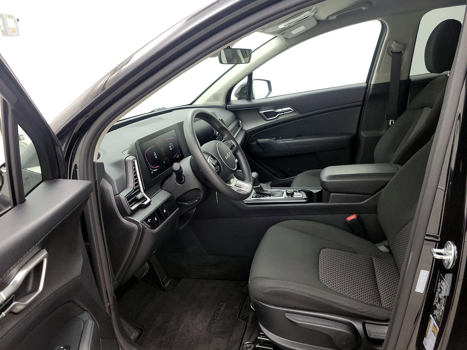 Thumbnail: 2024 Kia Sportage - 11