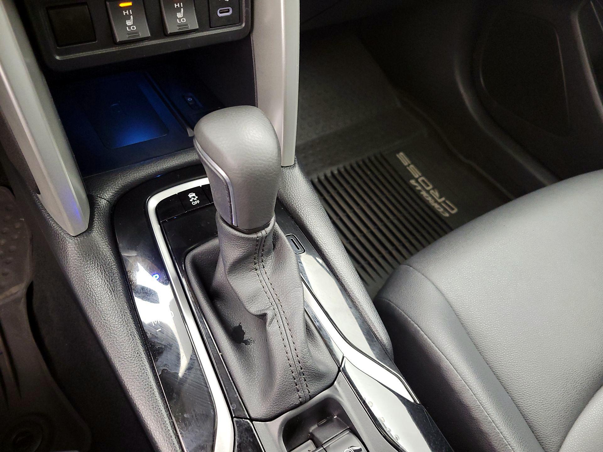 Thumbnail: 2023 Toyota Corolla Cross - 18