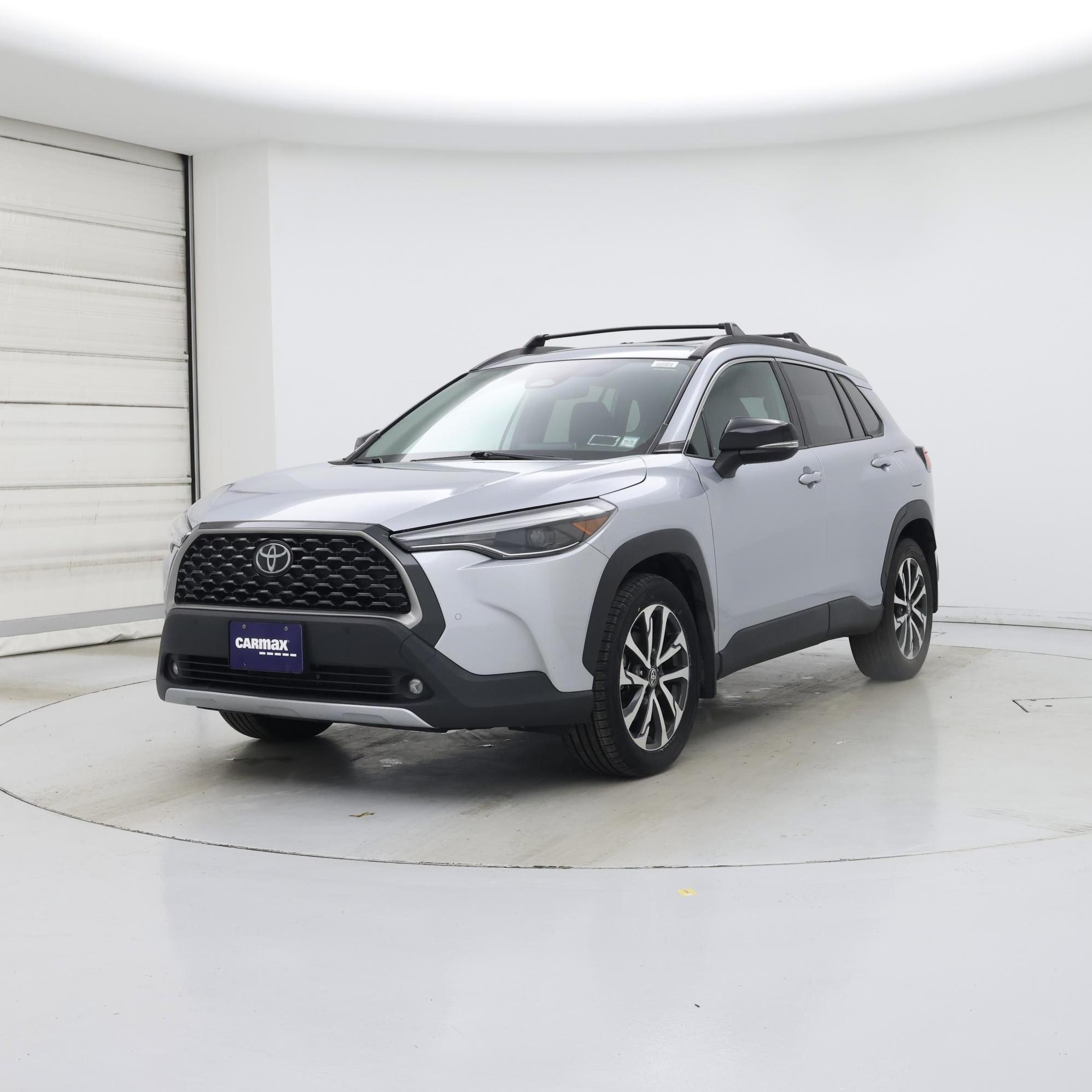 Thumbnail: 2023 Toyota Corolla Cross - 4