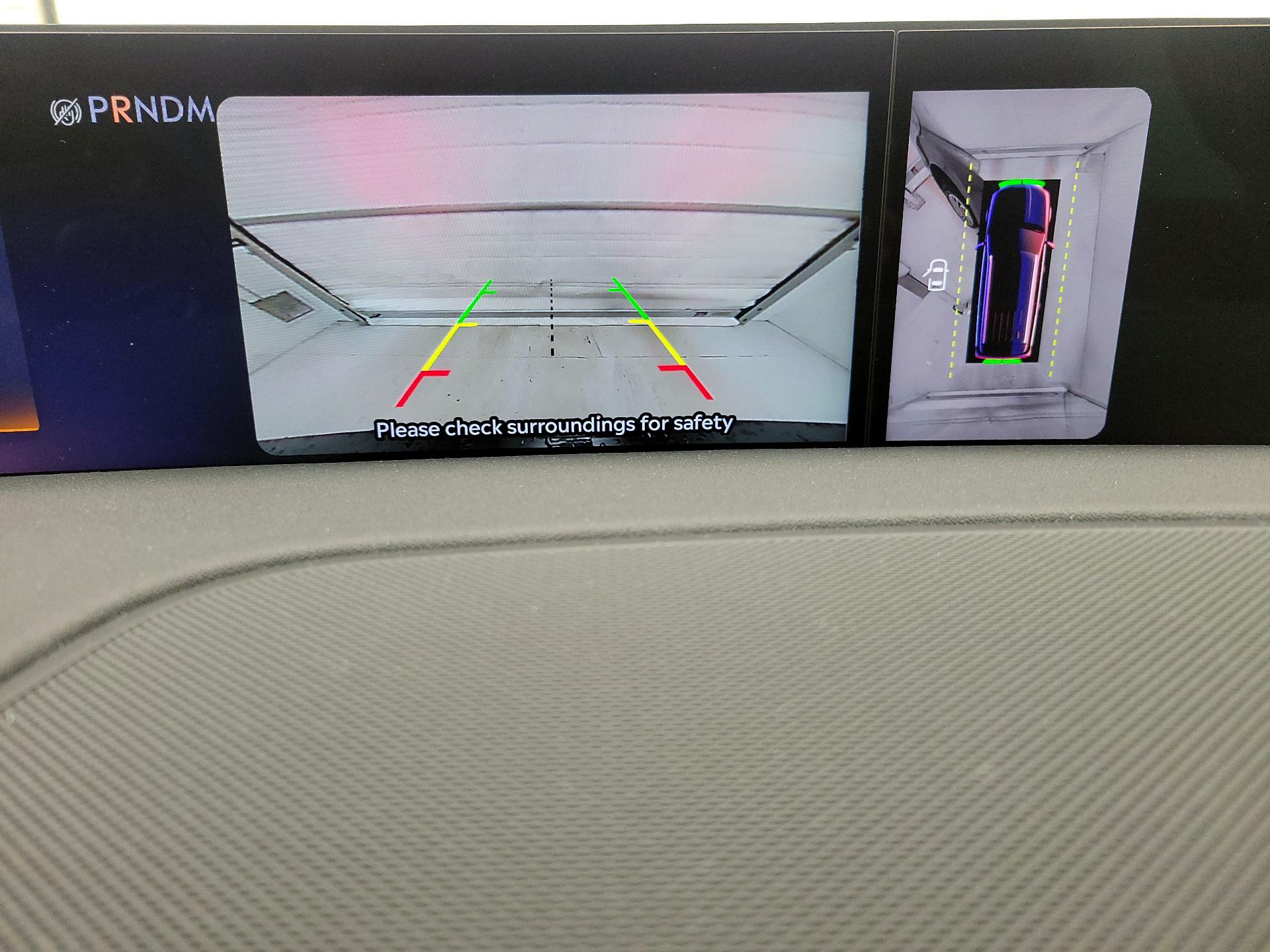 Thumbnail: 2025 Lincoln Navigator L - 15