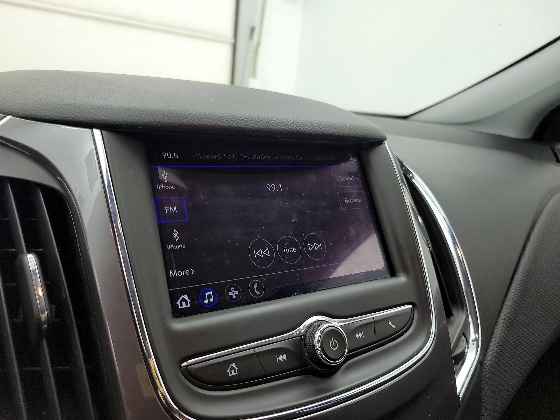 Thumbnail: 2019 Chevrolet Cruze - 15