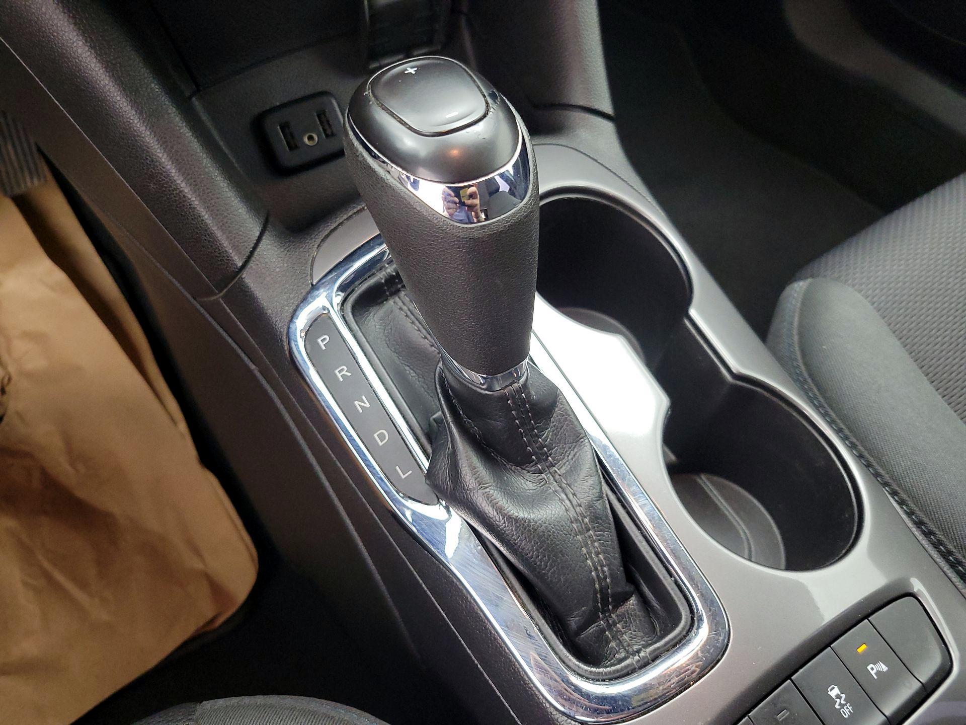 Thumbnail: 2019 Chevrolet Cruze - 17