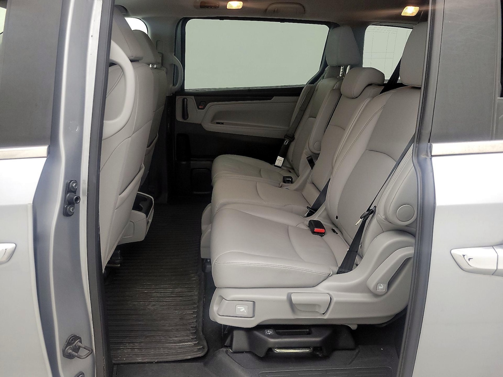 2023 Honda Odyssey EX-L - Photo 21