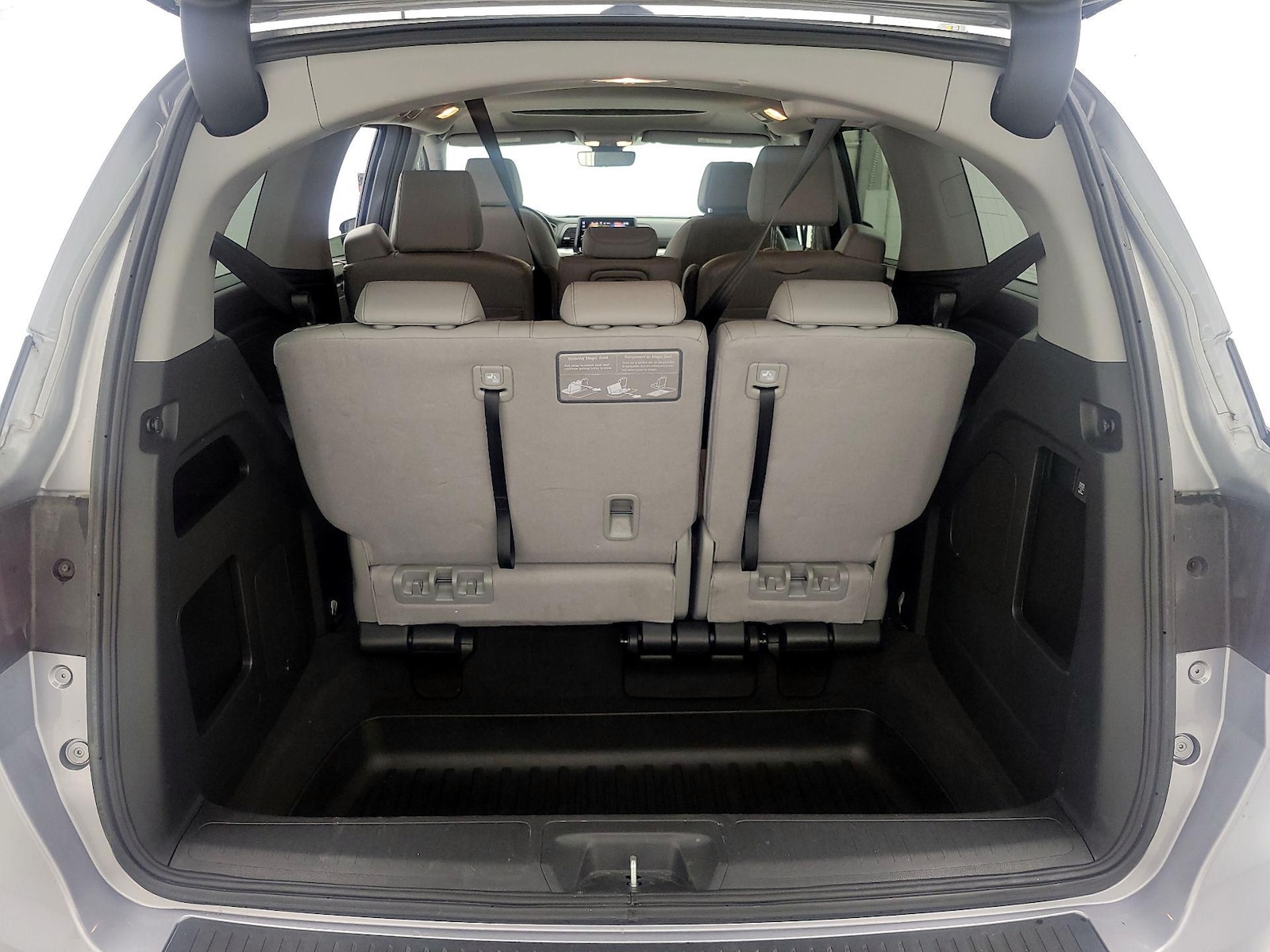 2023 Honda Odyssey EX-L - Photo 23