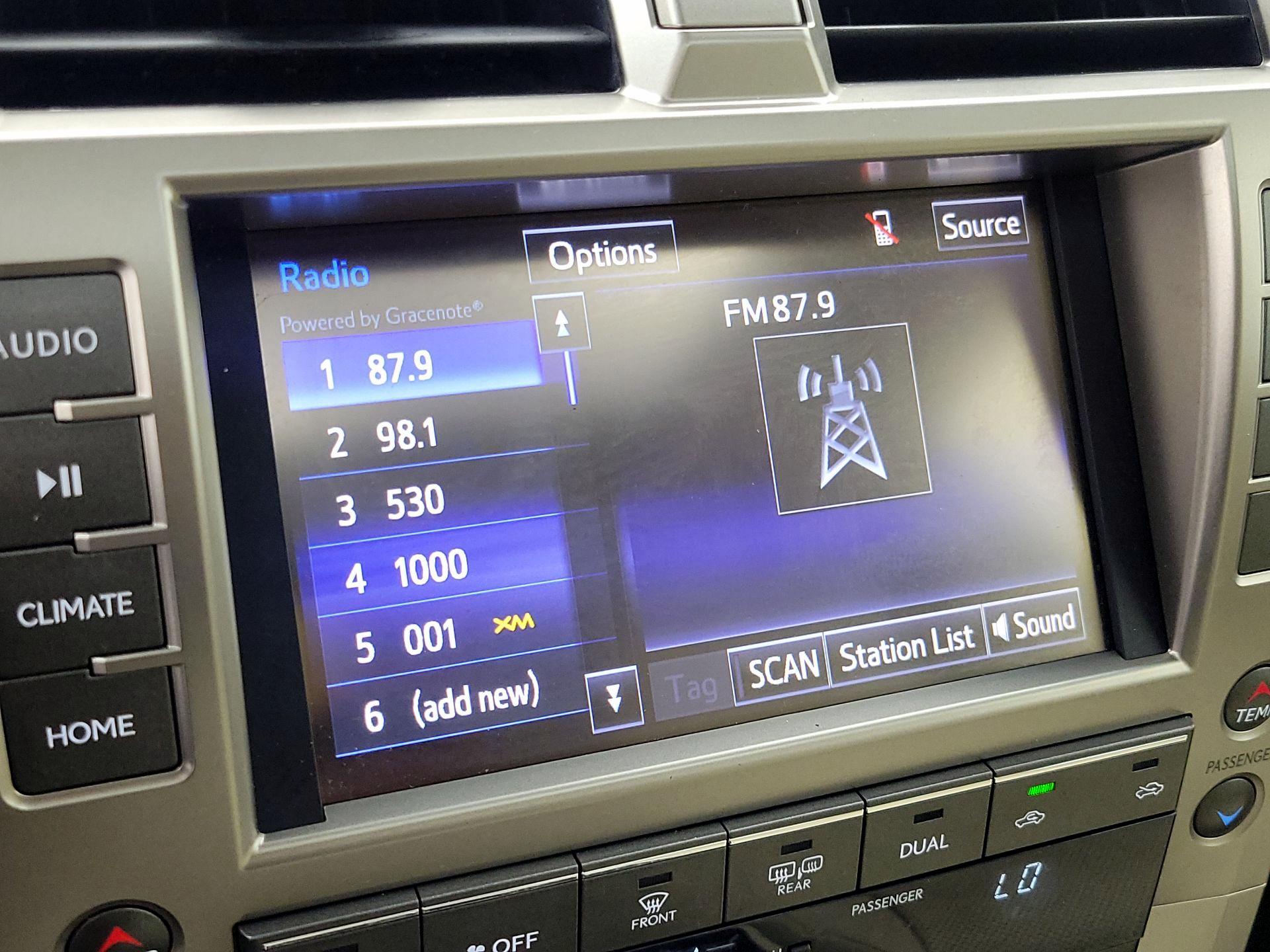Thumbnail: 2020 Lexus GX - 15