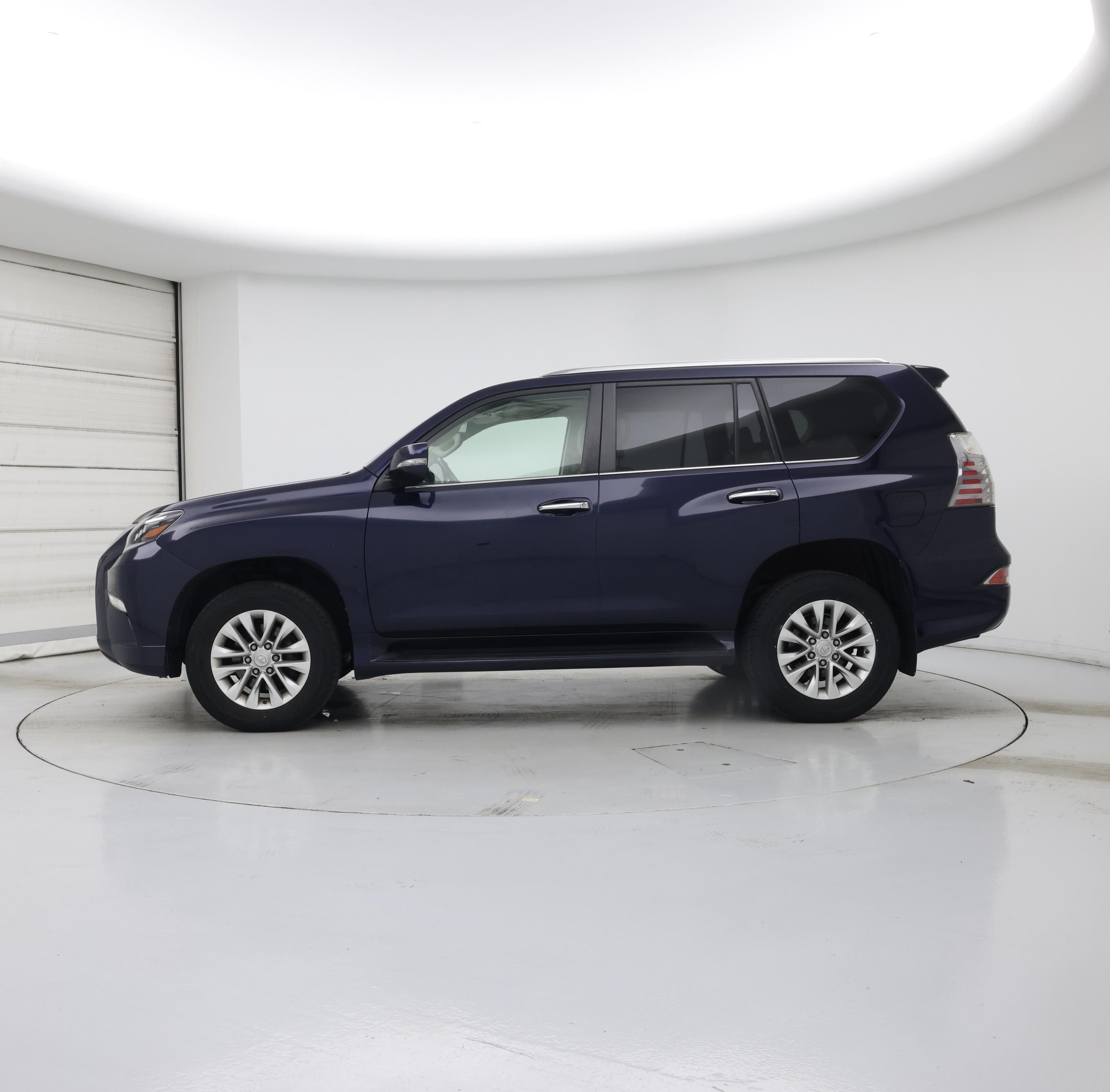 Thumbnail: 2020 Lexus GX - 3