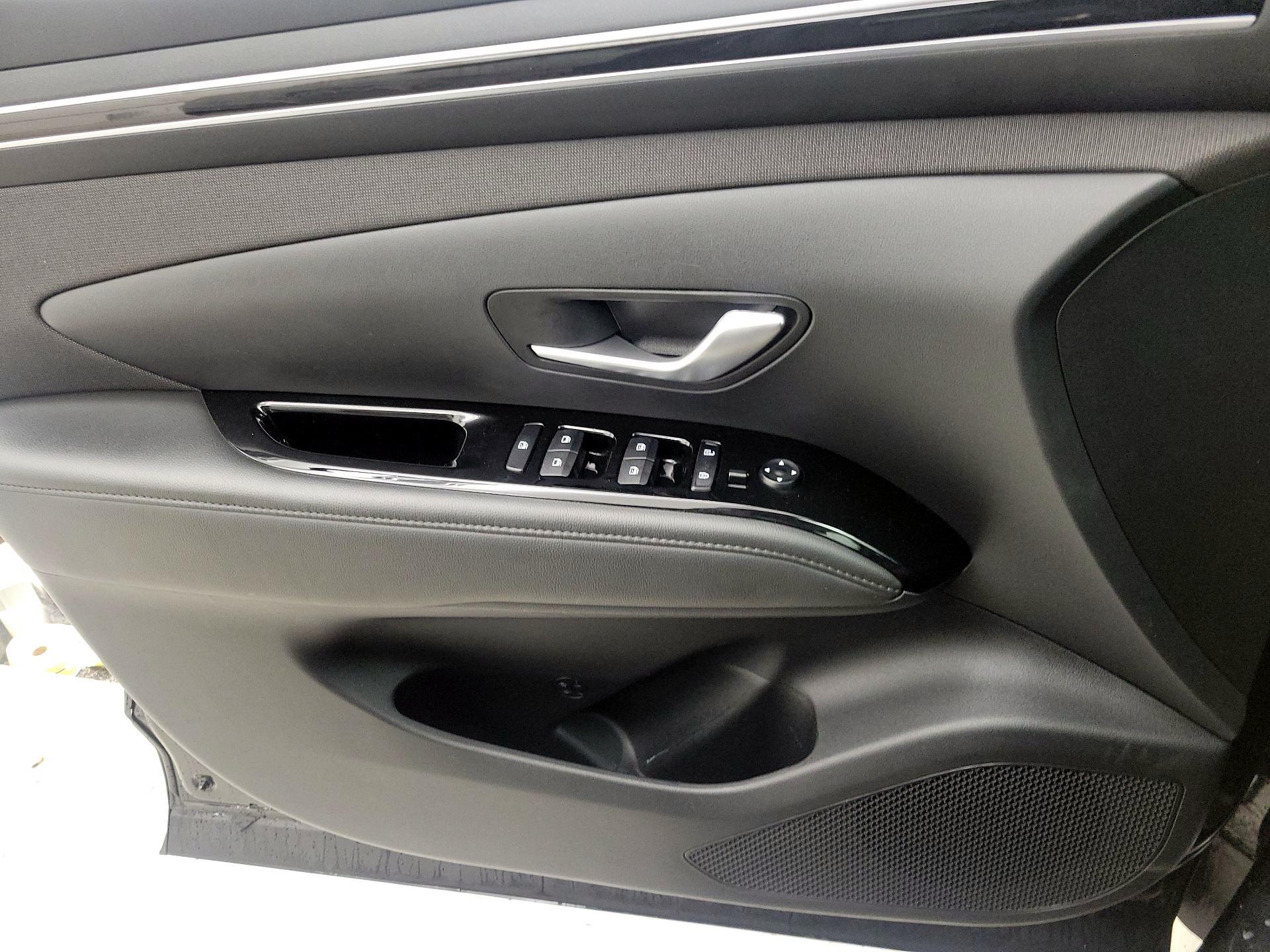 Thumbnail: 2024 Hyundai Tucson - 12