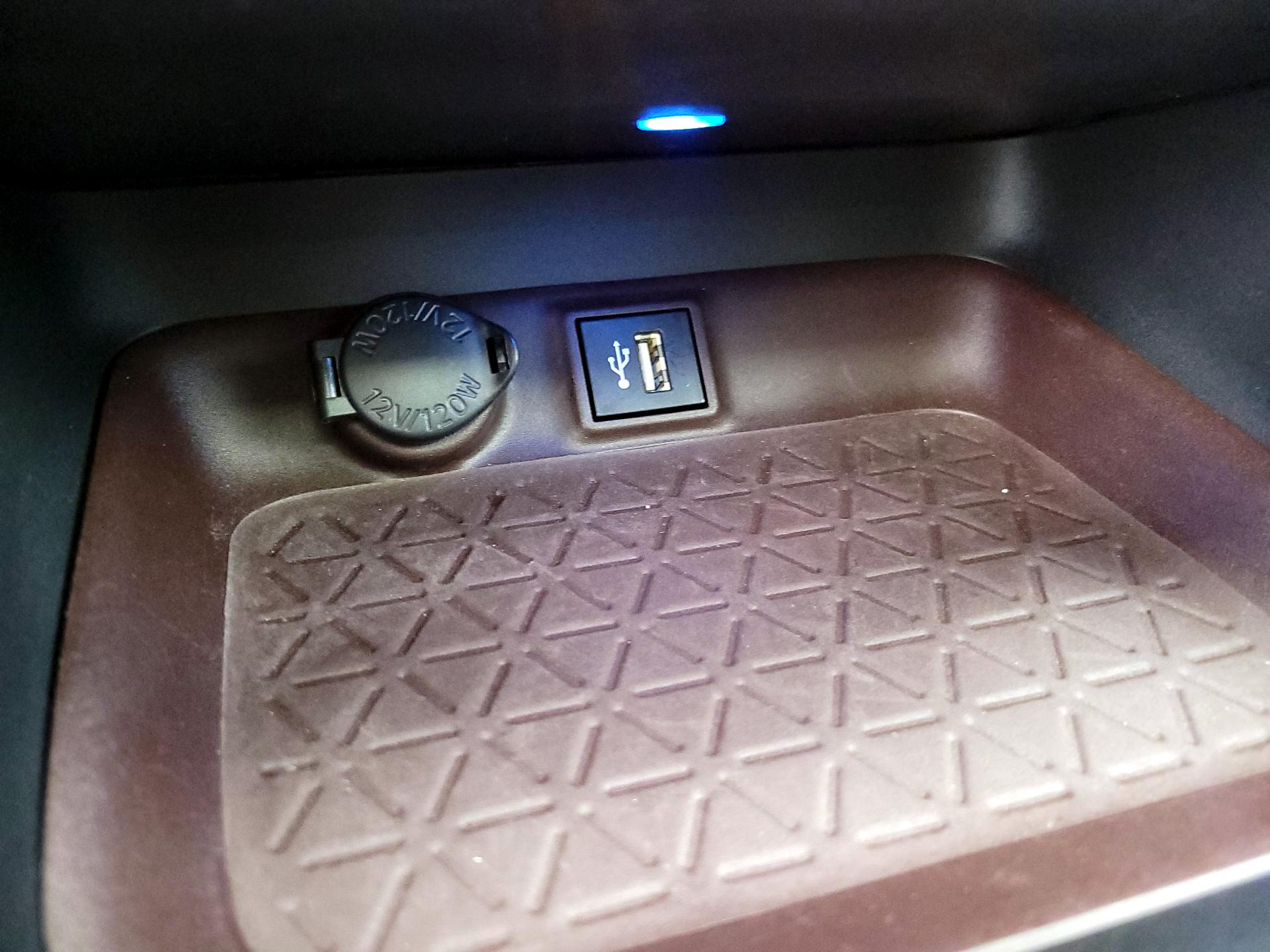 Thumbnail: 2023 Toyota RAV4 - 18