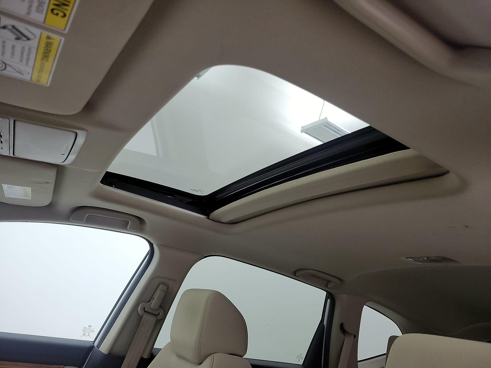 Thumbnail: 2018 Honda CR-V - 19