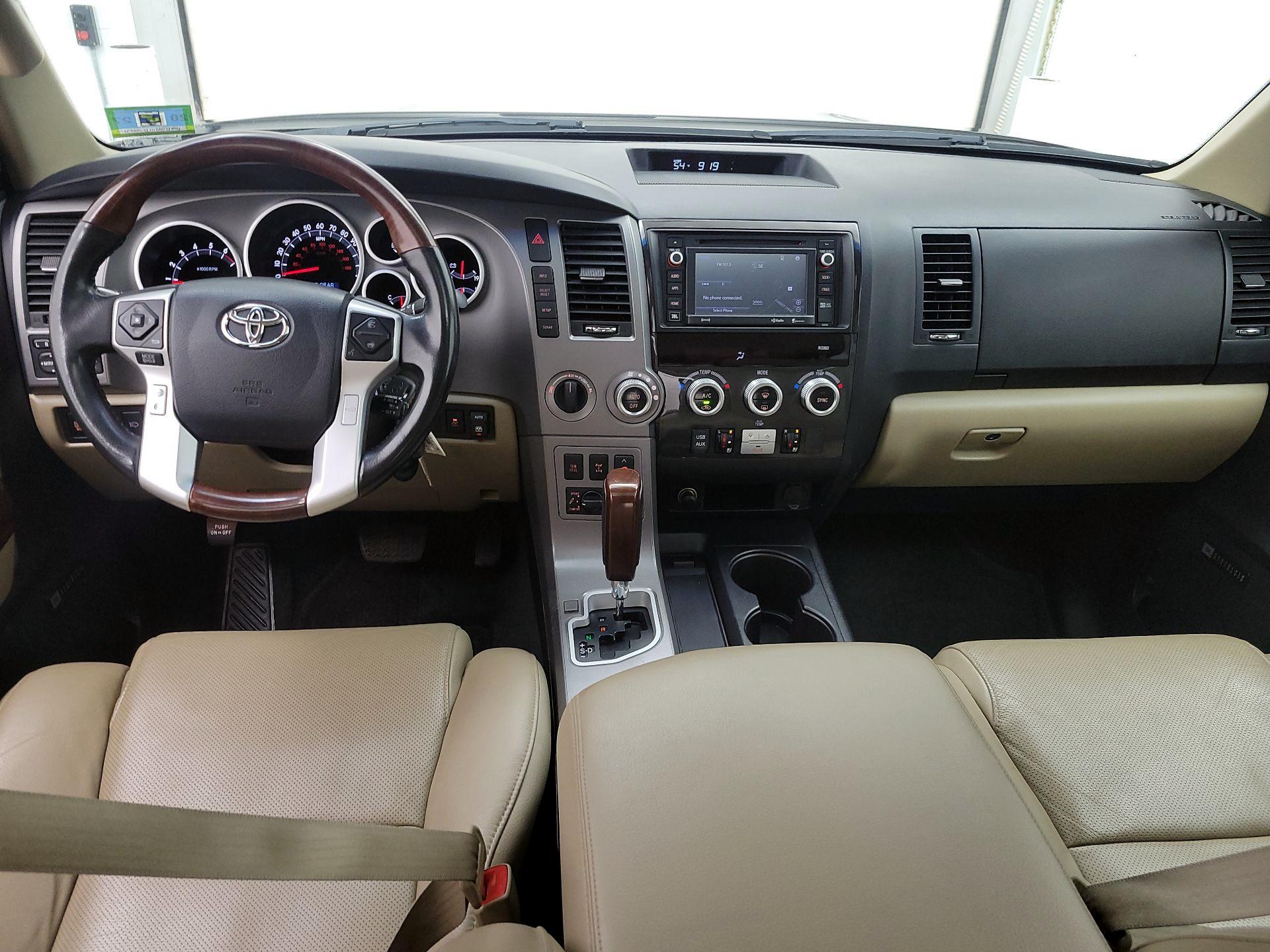 Thumbnail: 2016 Toyota Sequoia - 9