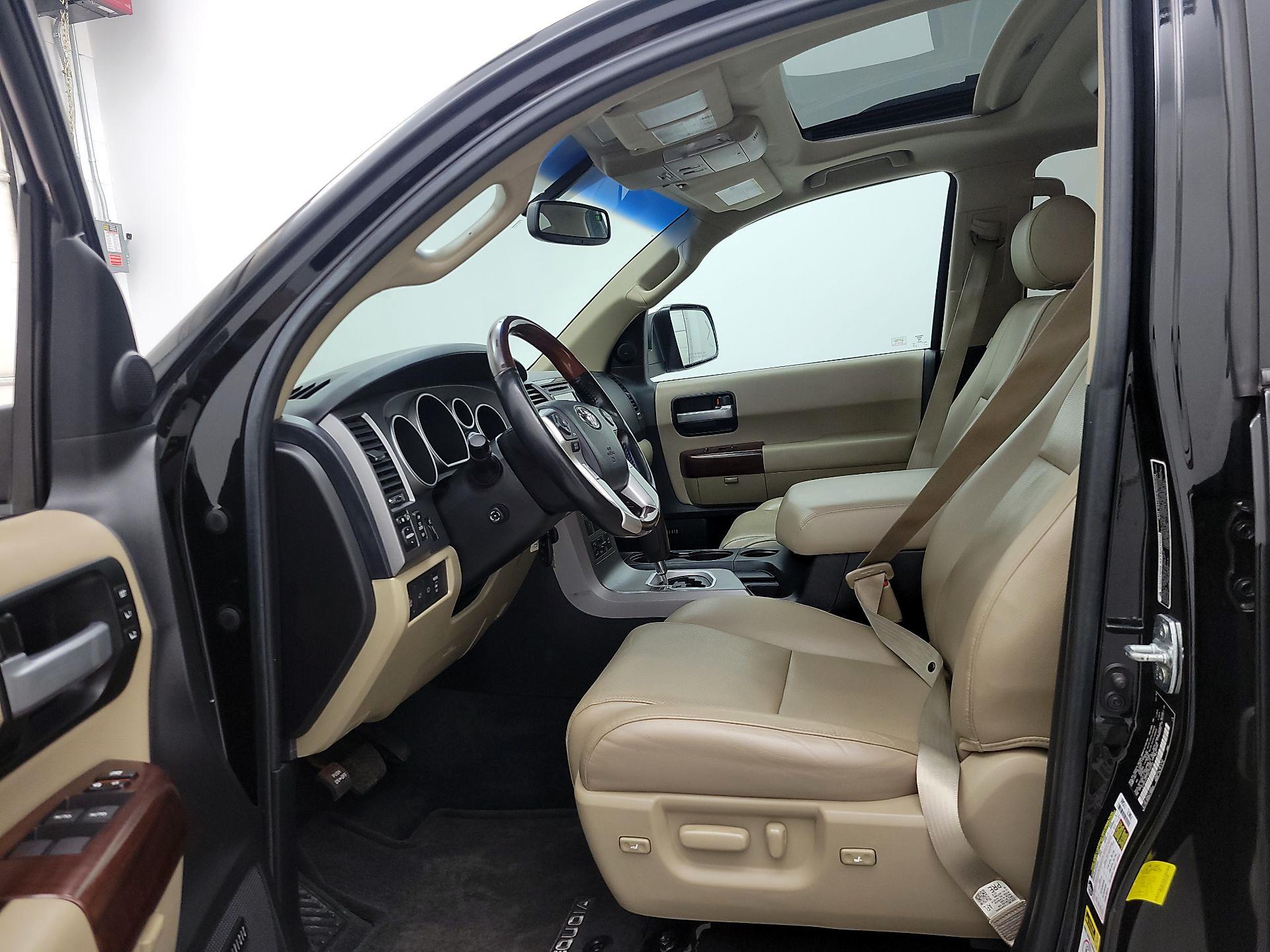 Thumbnail: 2016 Toyota Sequoia - 11