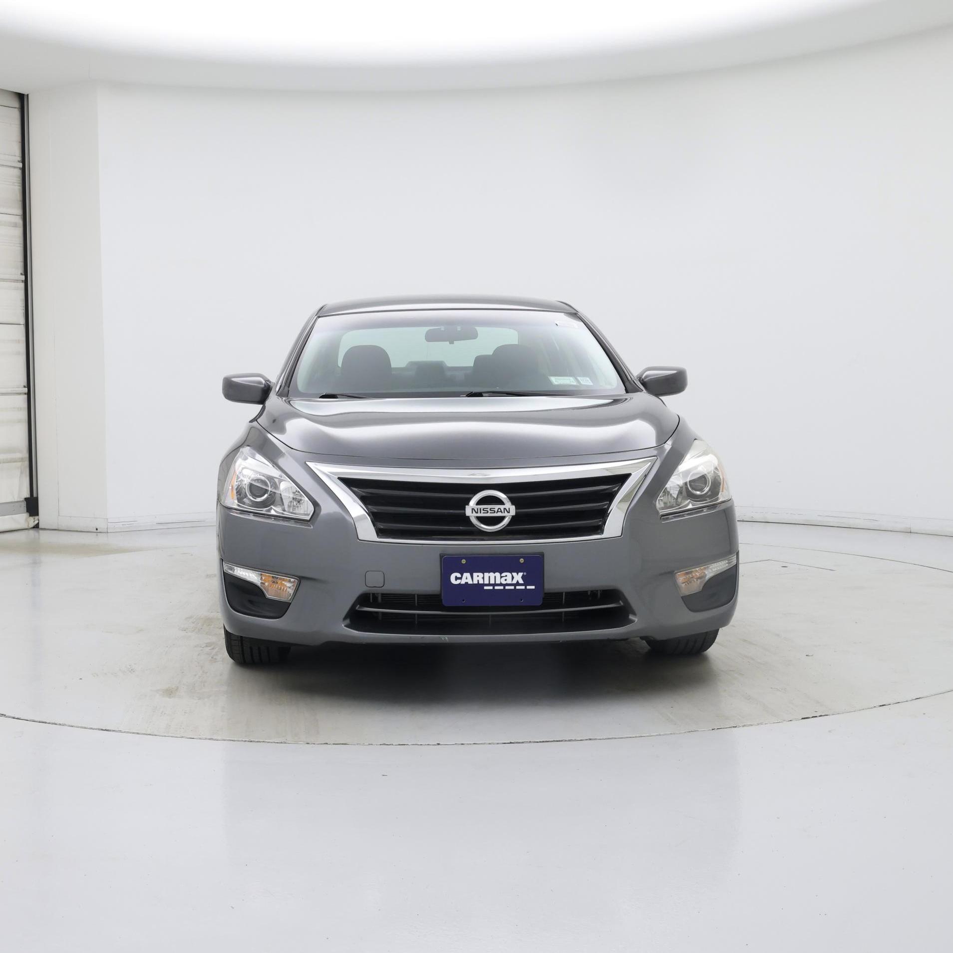 Thumbnail: 2015 Nissan Altima - 5