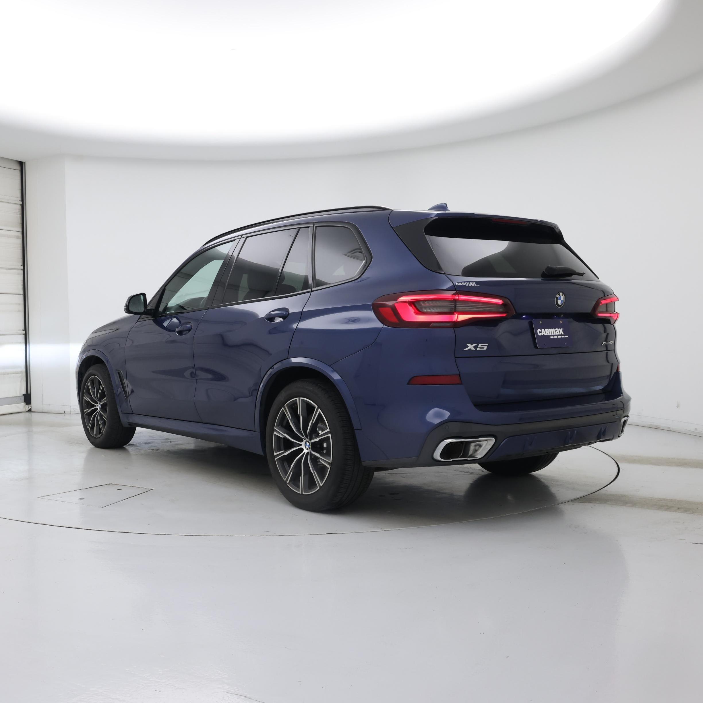 Thumbnail: 2021 BMW X5 - 2