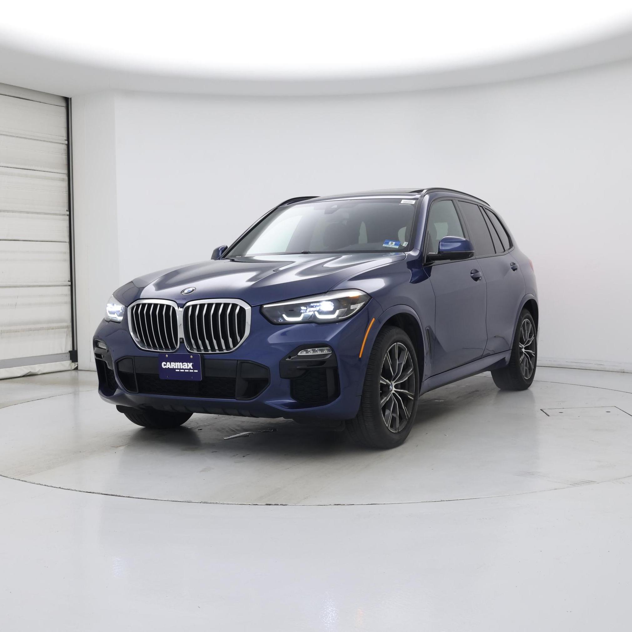 Thumbnail: 2021 BMW X5 - 4