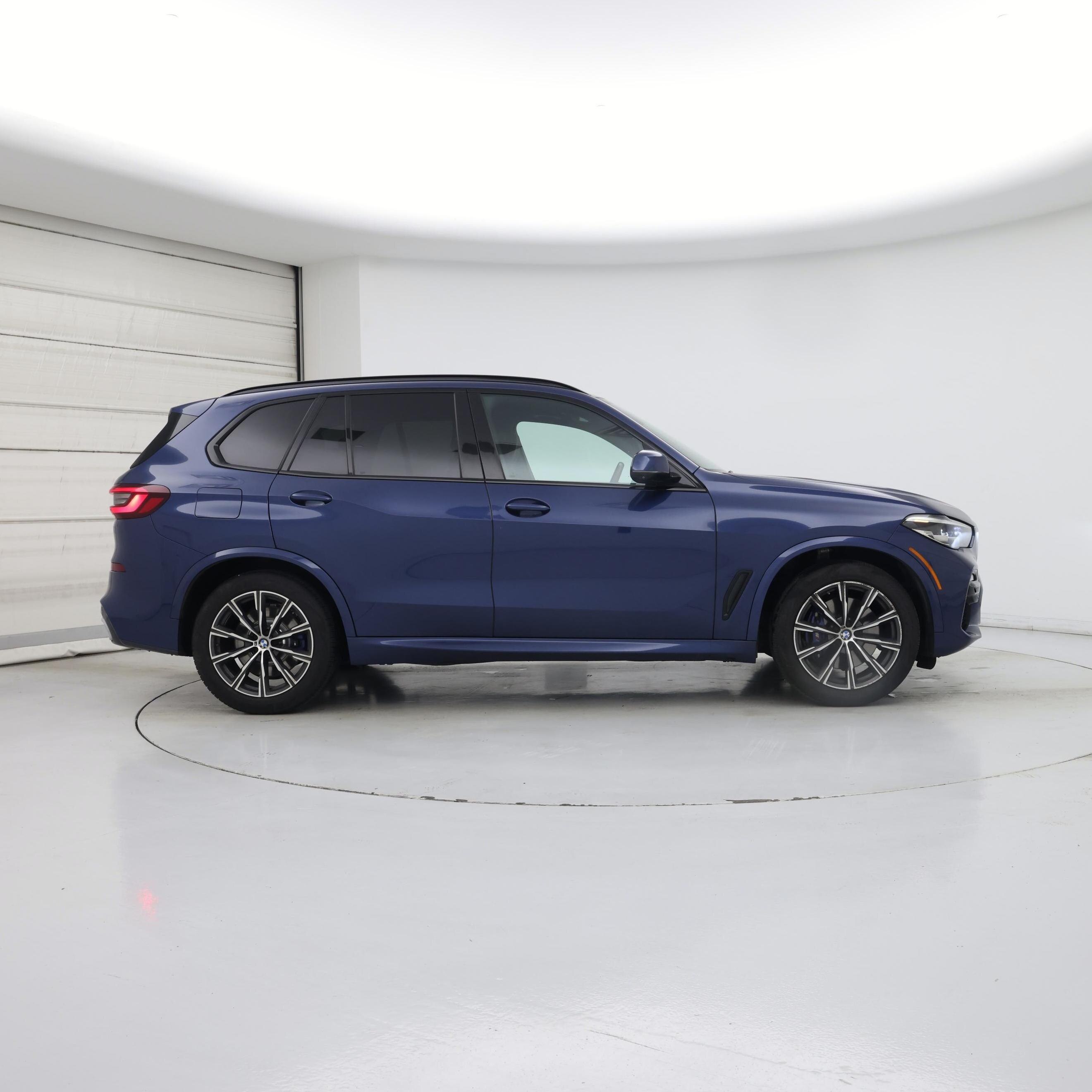 Thumbnail: 2021 BMW X5 - 7