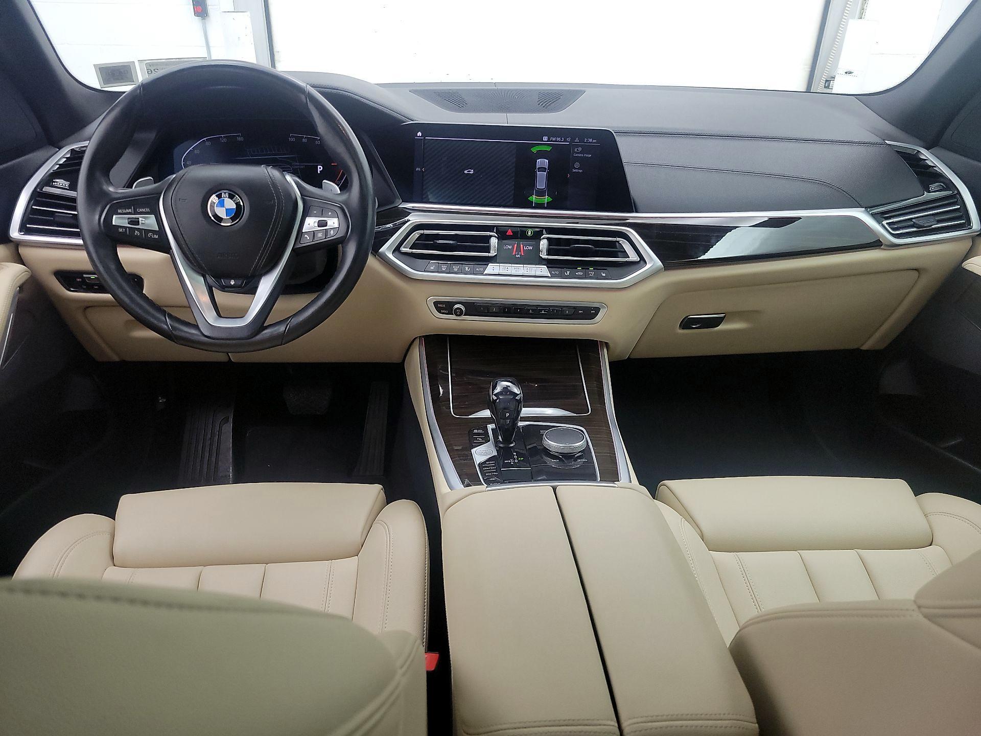 Thumbnail: 2022 BMW X5 - 9