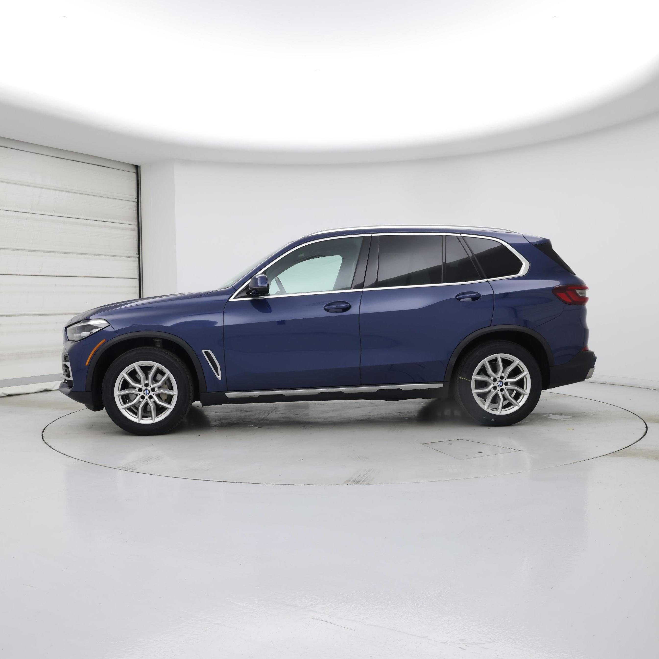 Thumbnail: 2022 BMW X5 - 3