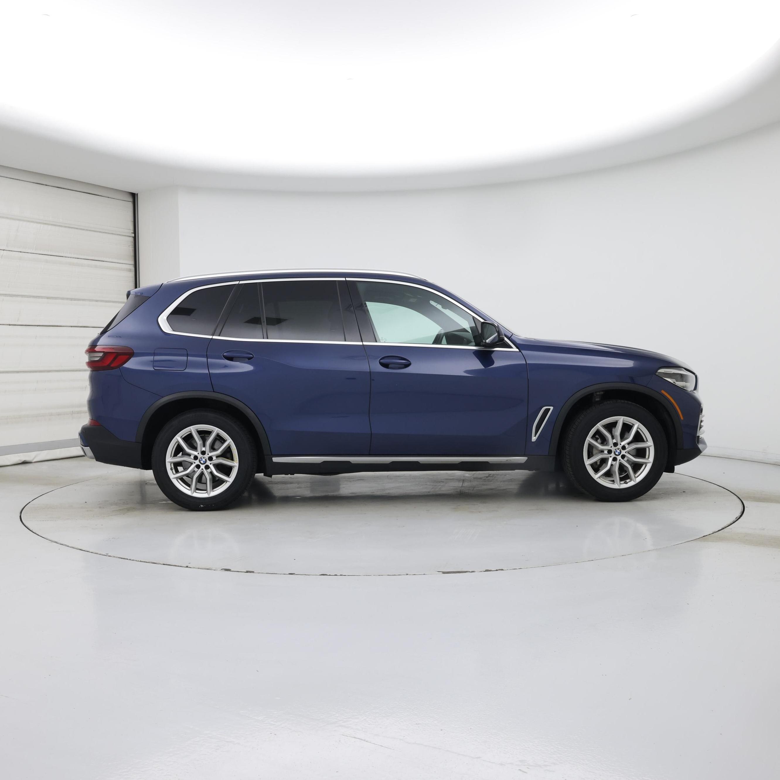 Thumbnail: 2022 BMW X5 - 7