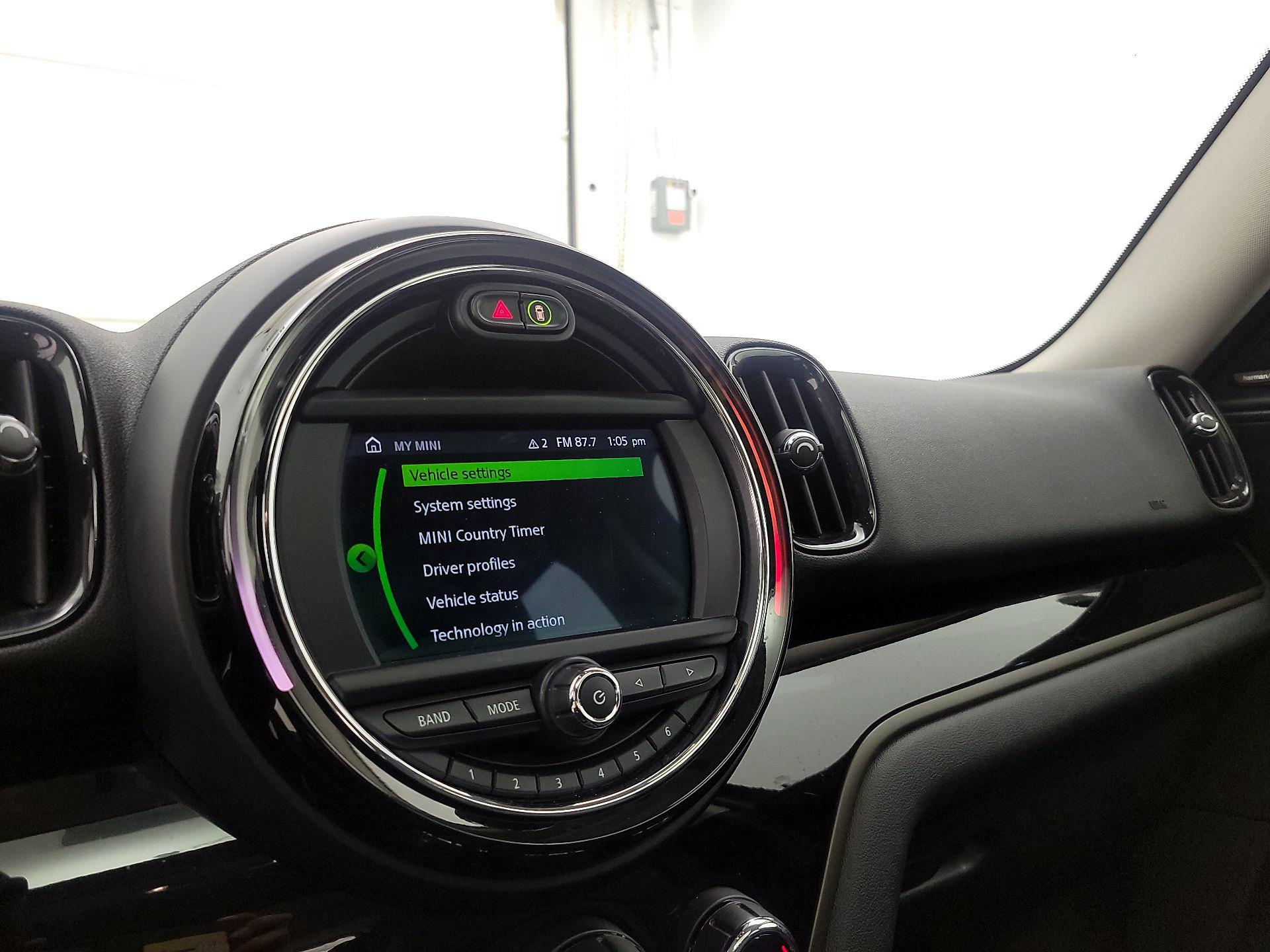 Thumbnail: 2020 MINI Cooper Countryman - 16