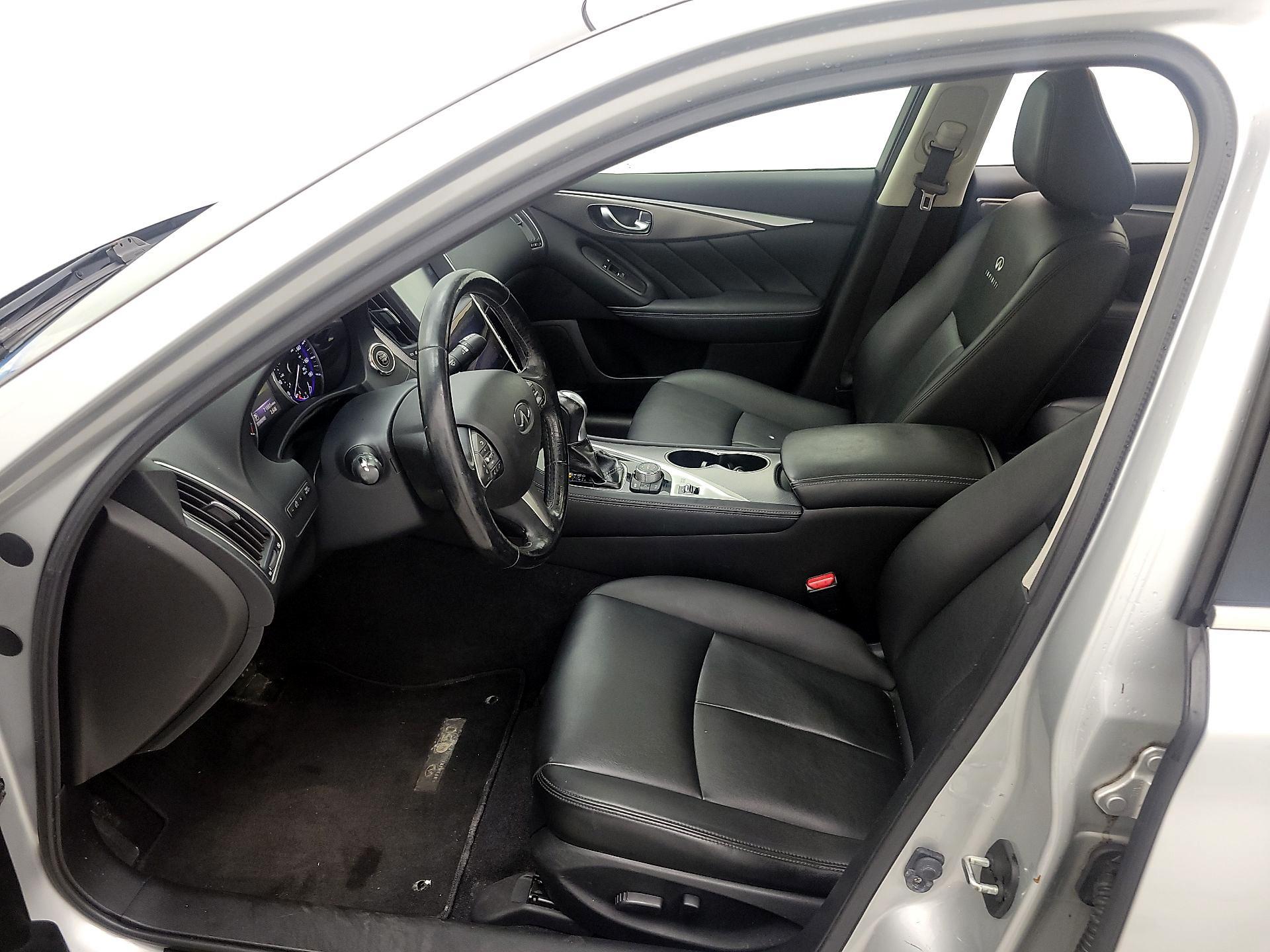 Thumbnail: 2014 INFINITI Q50 - 11