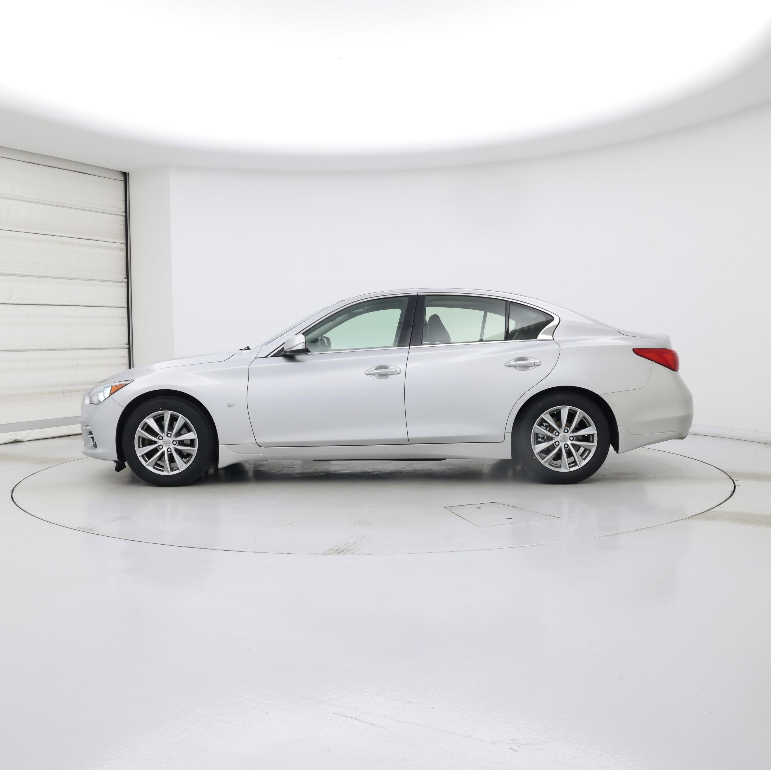 Thumbnail: 2014 INFINITI Q50 - 3